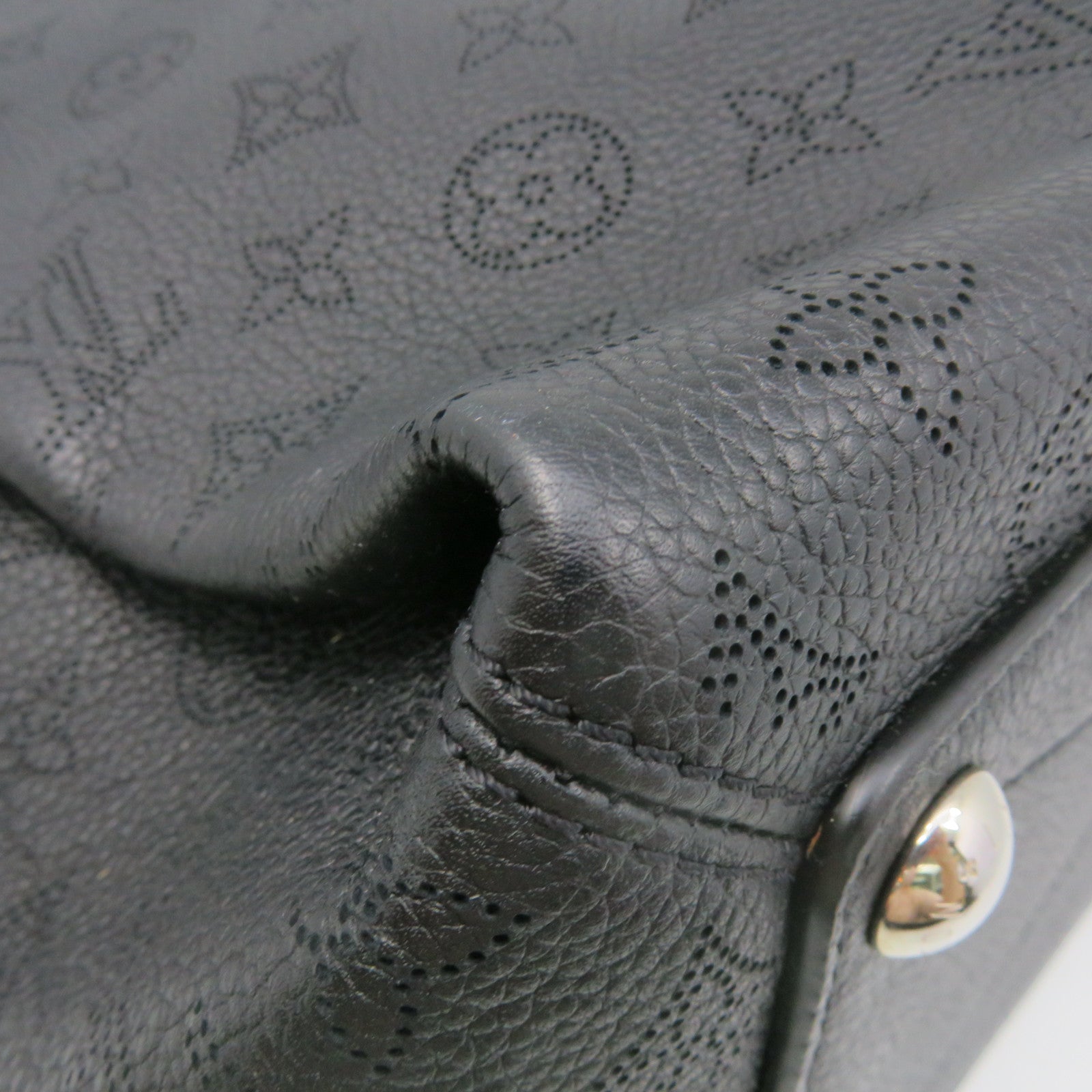 LOUIS VUITTON 【激減優惠】Mahina Babylone PM Shoulder Bag肩背袋黑色