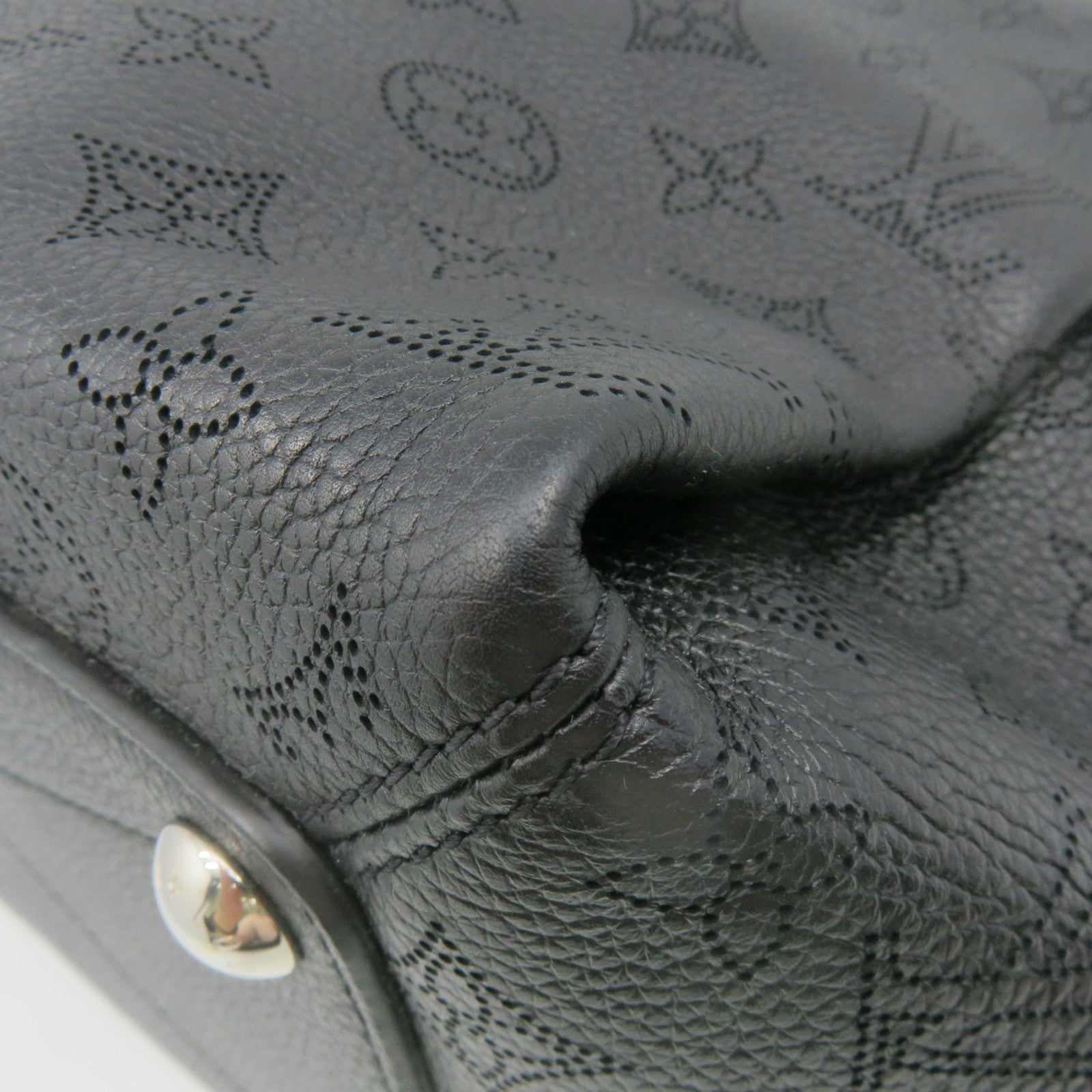 LOUIS VUITTON 【激減優惠】Mahina Babylone PM Shoulder Bag肩背袋黑色