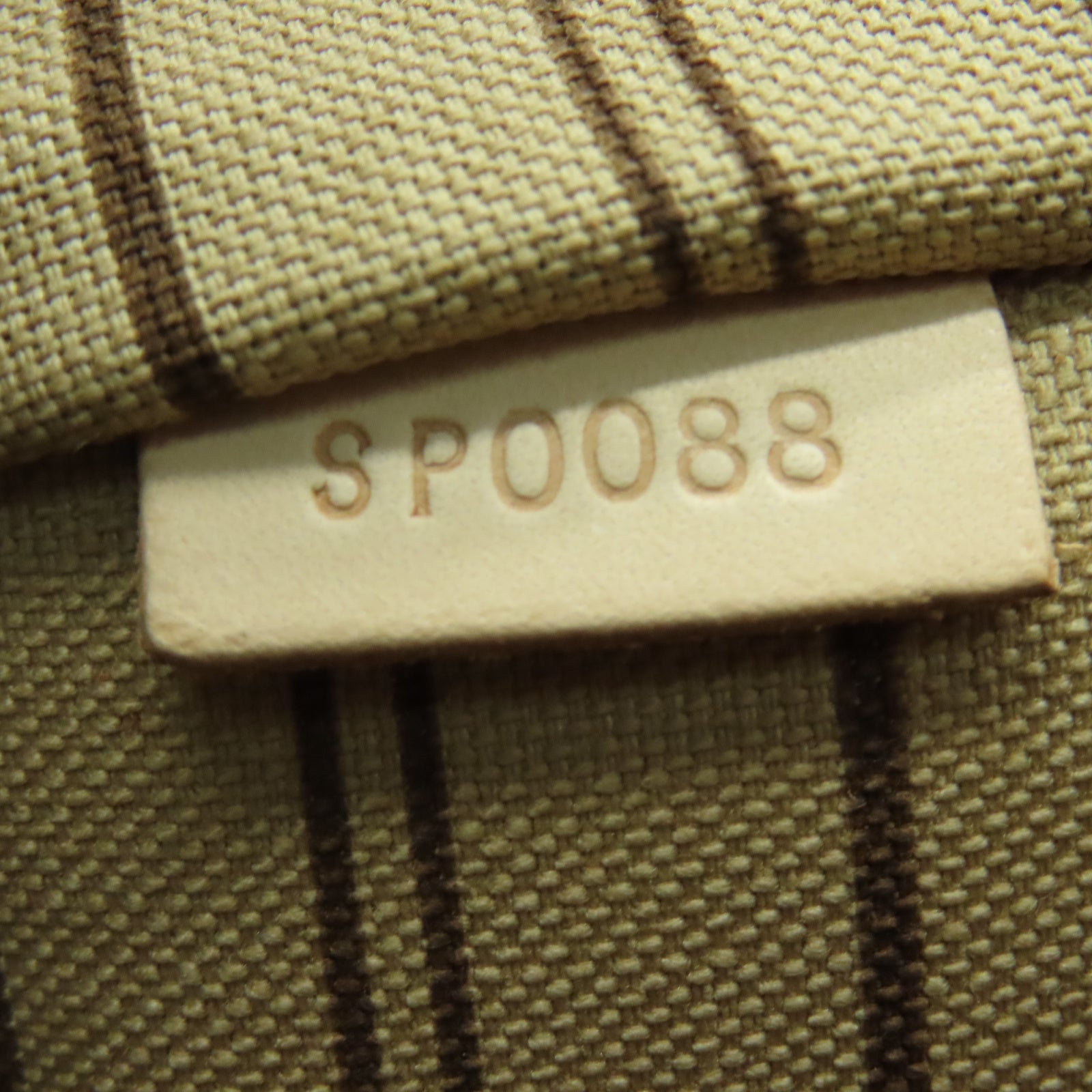 LOUIS VUITTON Monogram Neverfull GM金扣手挽袋棕色