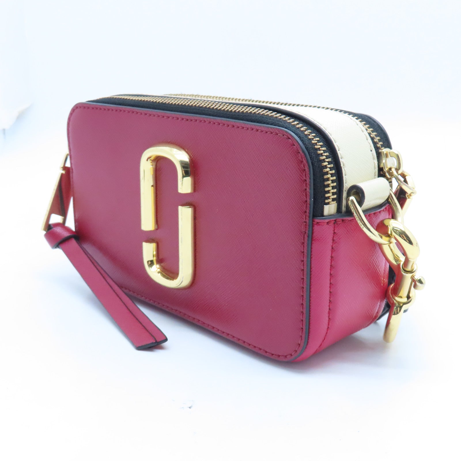 MARC JACOBS 牛皮皮革Carmera Bag金扣肩背袋紅色