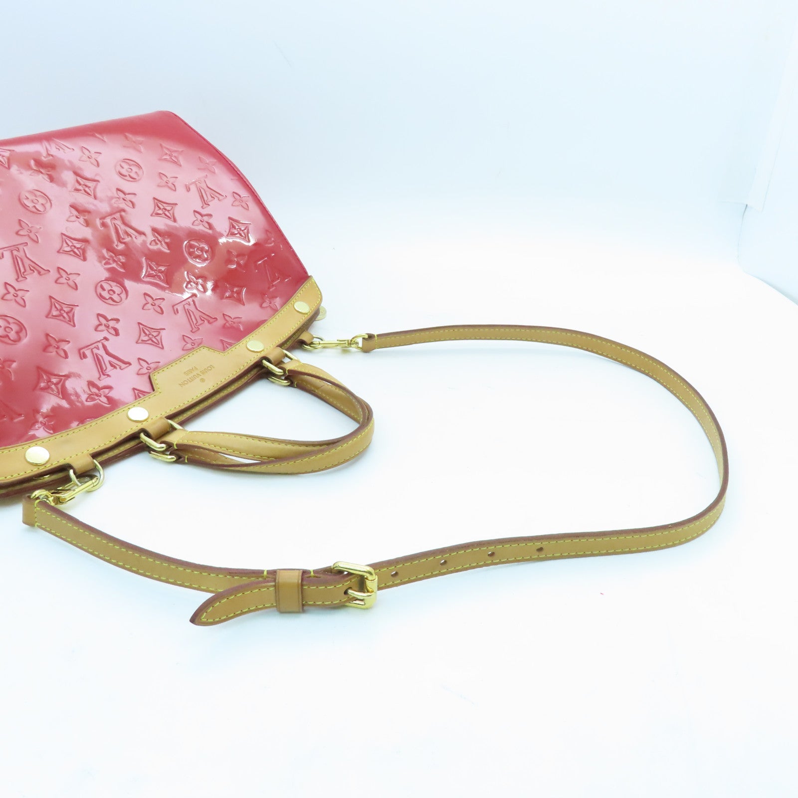 LOUIS VUITTON Vernis Brea MM金扣手挽肩背兩用袋紅色