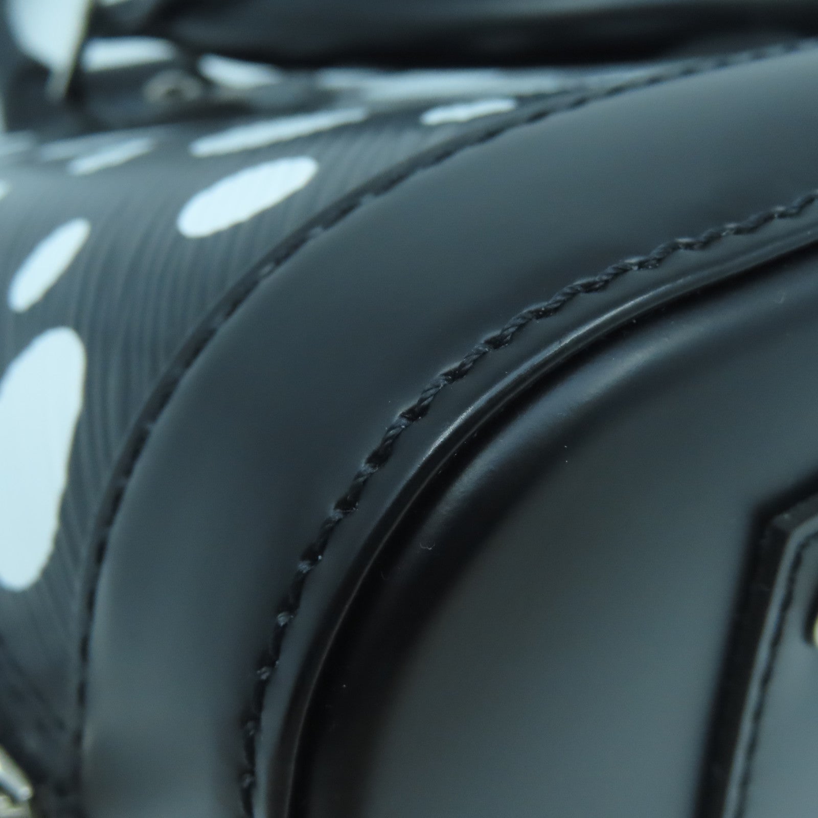 LOUIS VUITTON Epi LV x YK Alma BB银扣手挽肩背两用袋黑色
