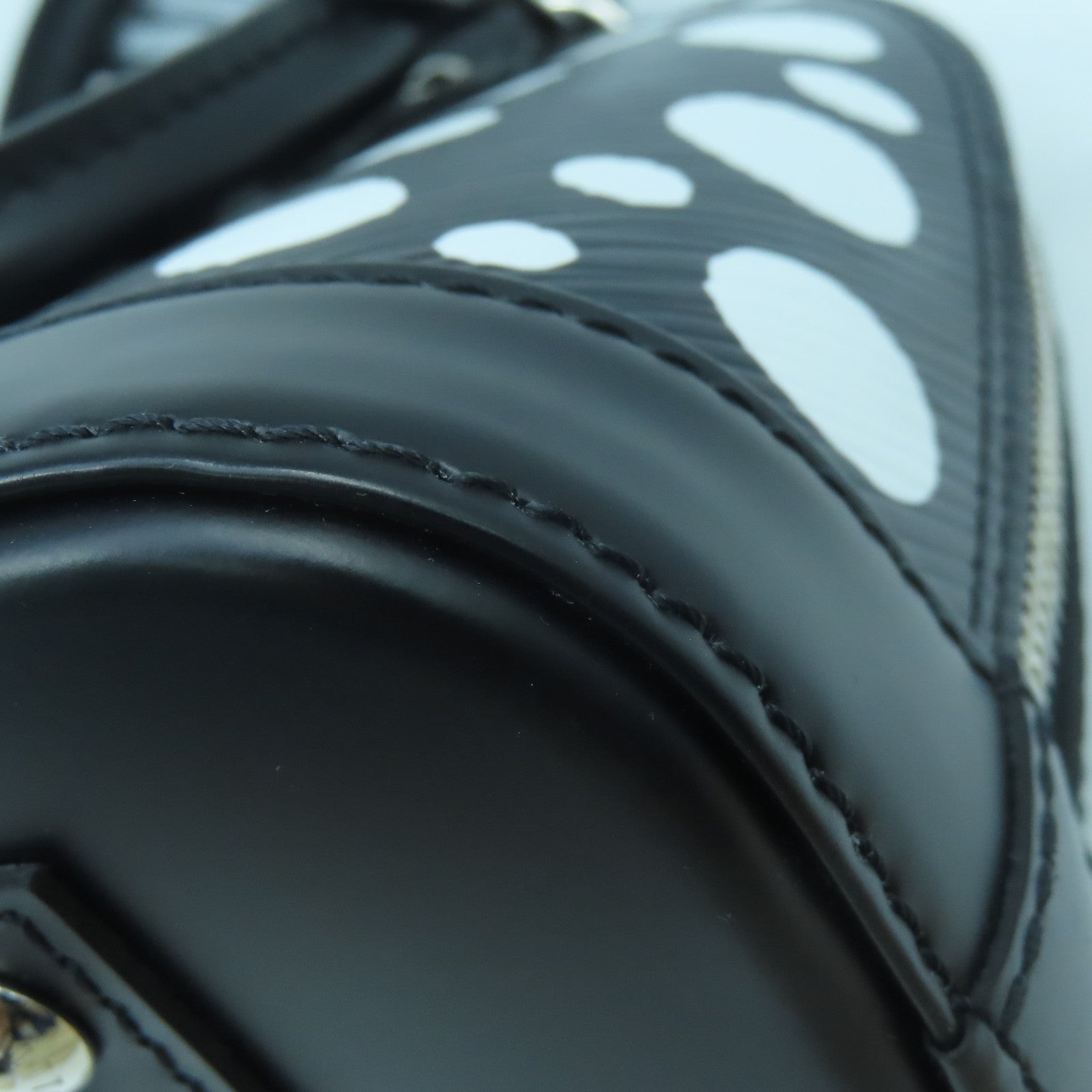 LOUIS VUITTON Epi LV x YK Alma BB银扣手挽肩背两用袋黑色