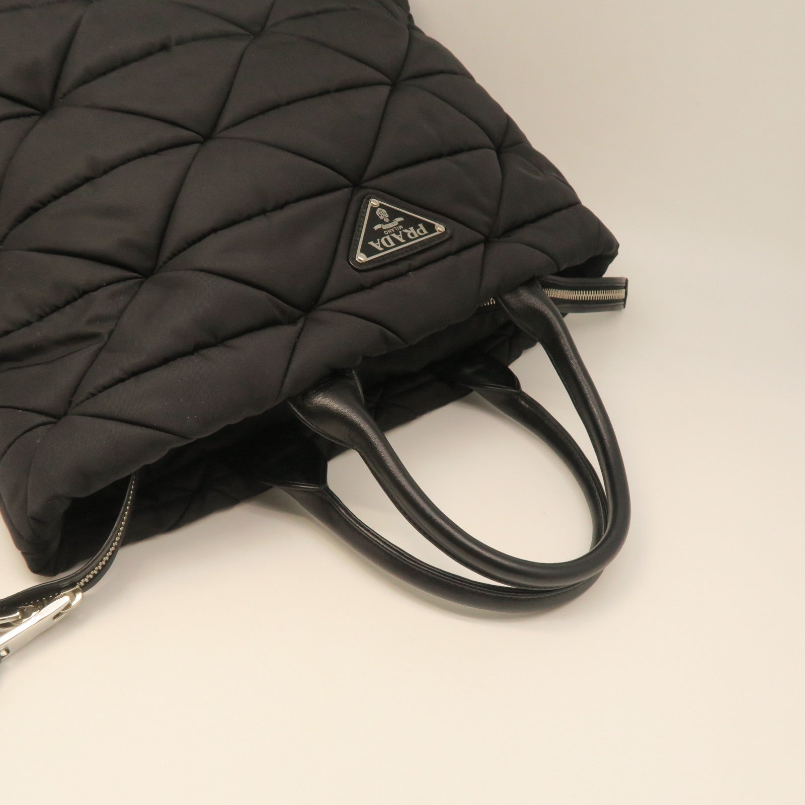 PRADA Rhombus Nylon Shoulder Bag Silver Buckle Handle Shoulder Bag Black
