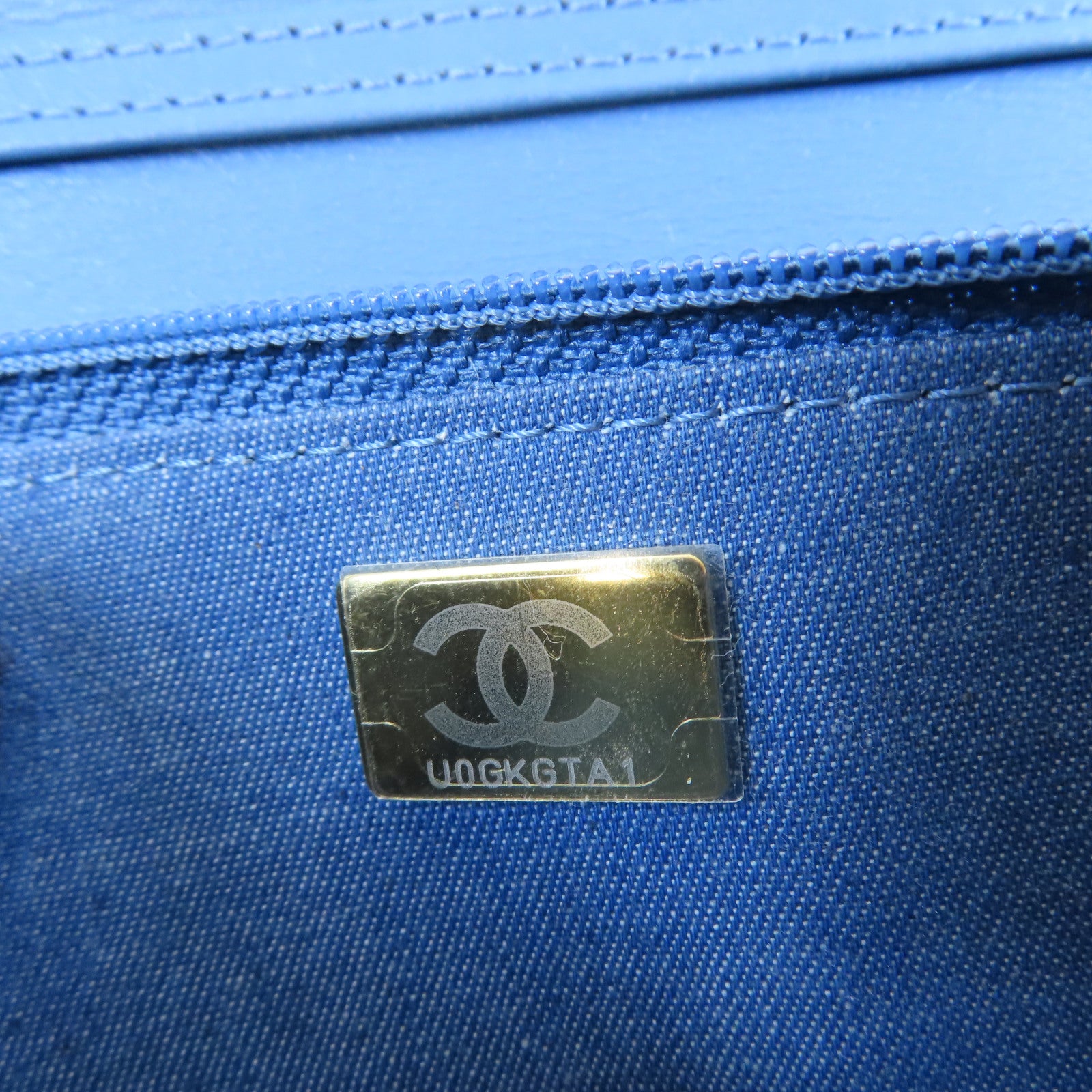 CHANEL 牛仔布Wallet On Chain金扣鏈帶肩背袋藍色