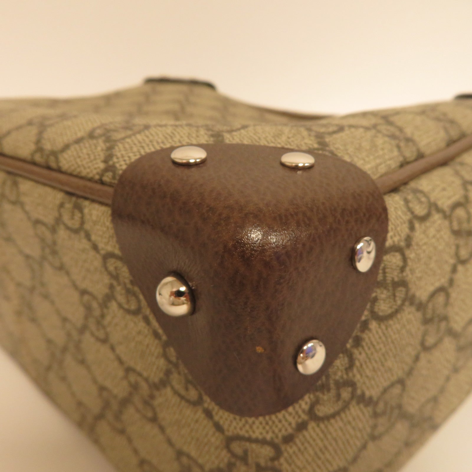GUCCI 塗層帆布Shoulder Bag銀扣肩背袋啡色