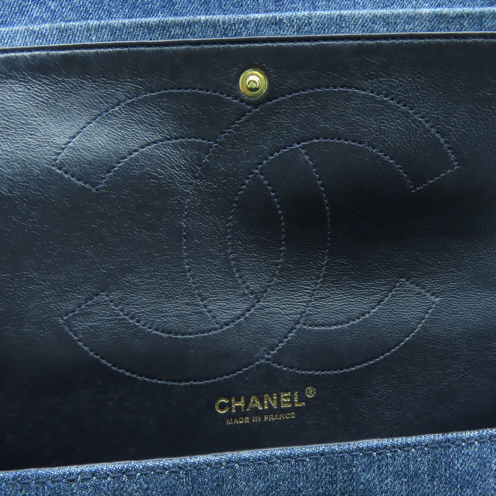 CHANEL 菱格牛仔布2.55金扣鏈帶肩背袋藍色