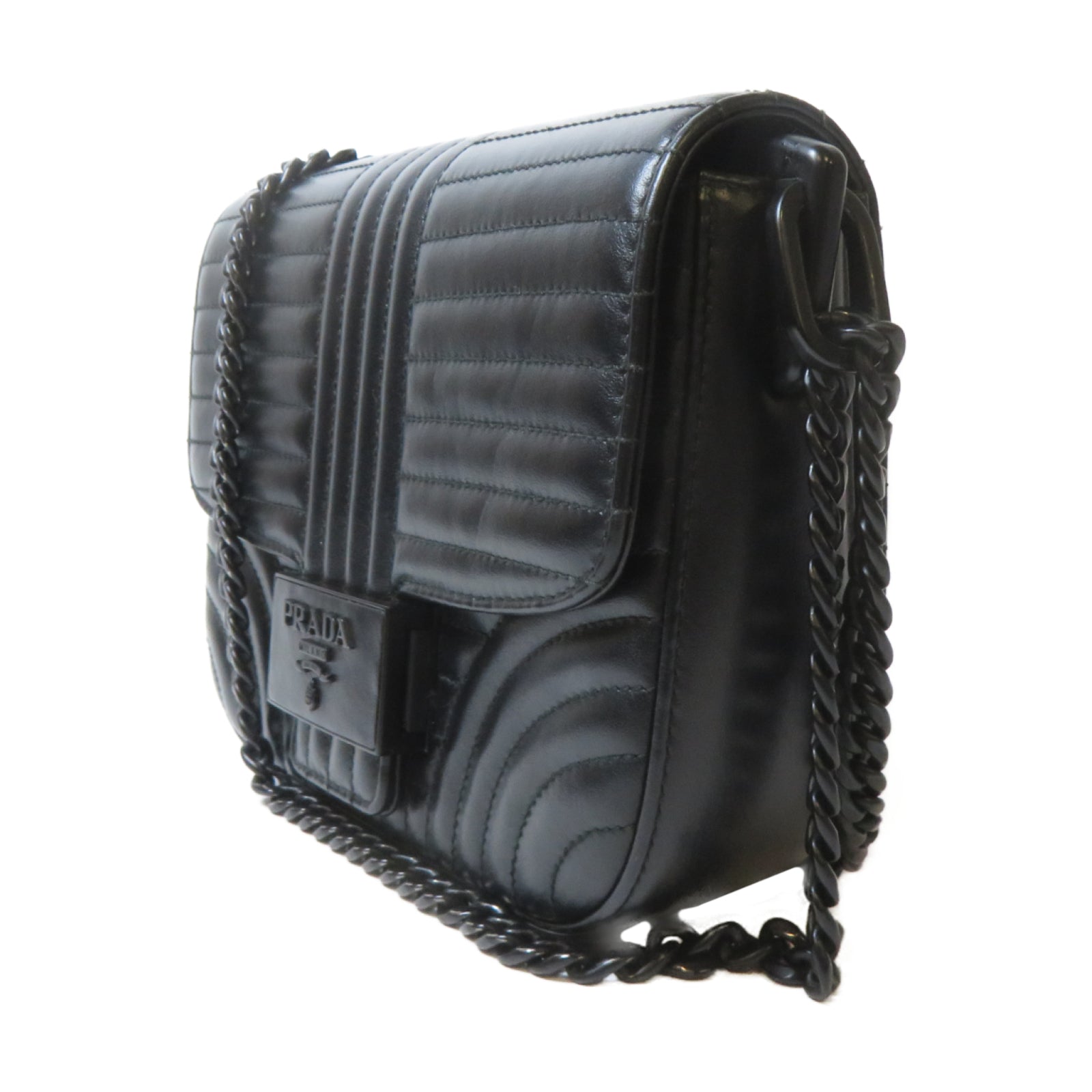 PRADA 牛皮皮革Chain Shoulder黑扣鏈帶肩背袋黑色