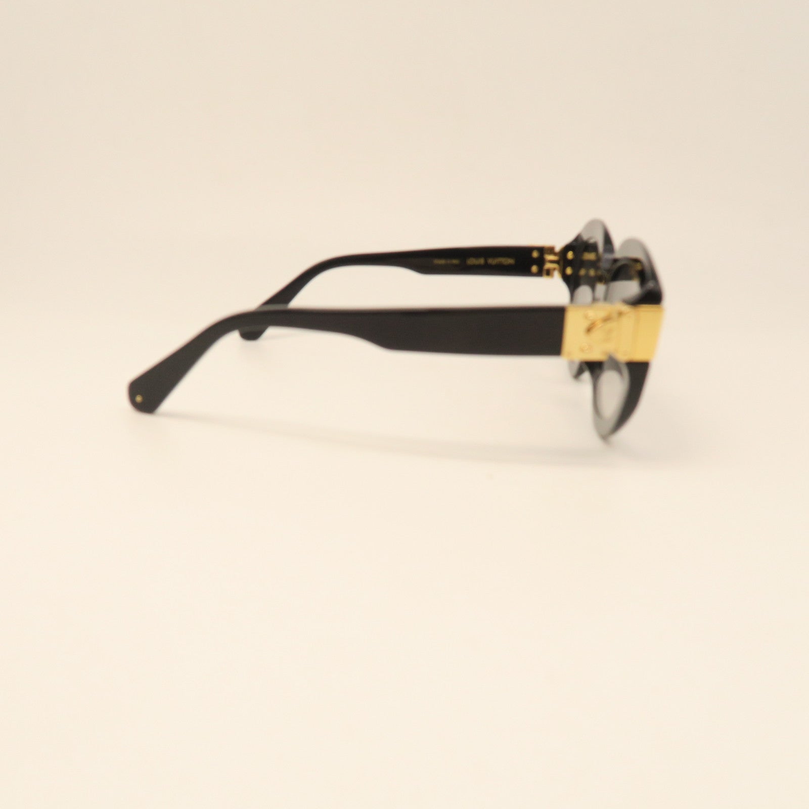 LOUIS VUITTON PVC Sunglass Gold Buckle Sunglasses Black
