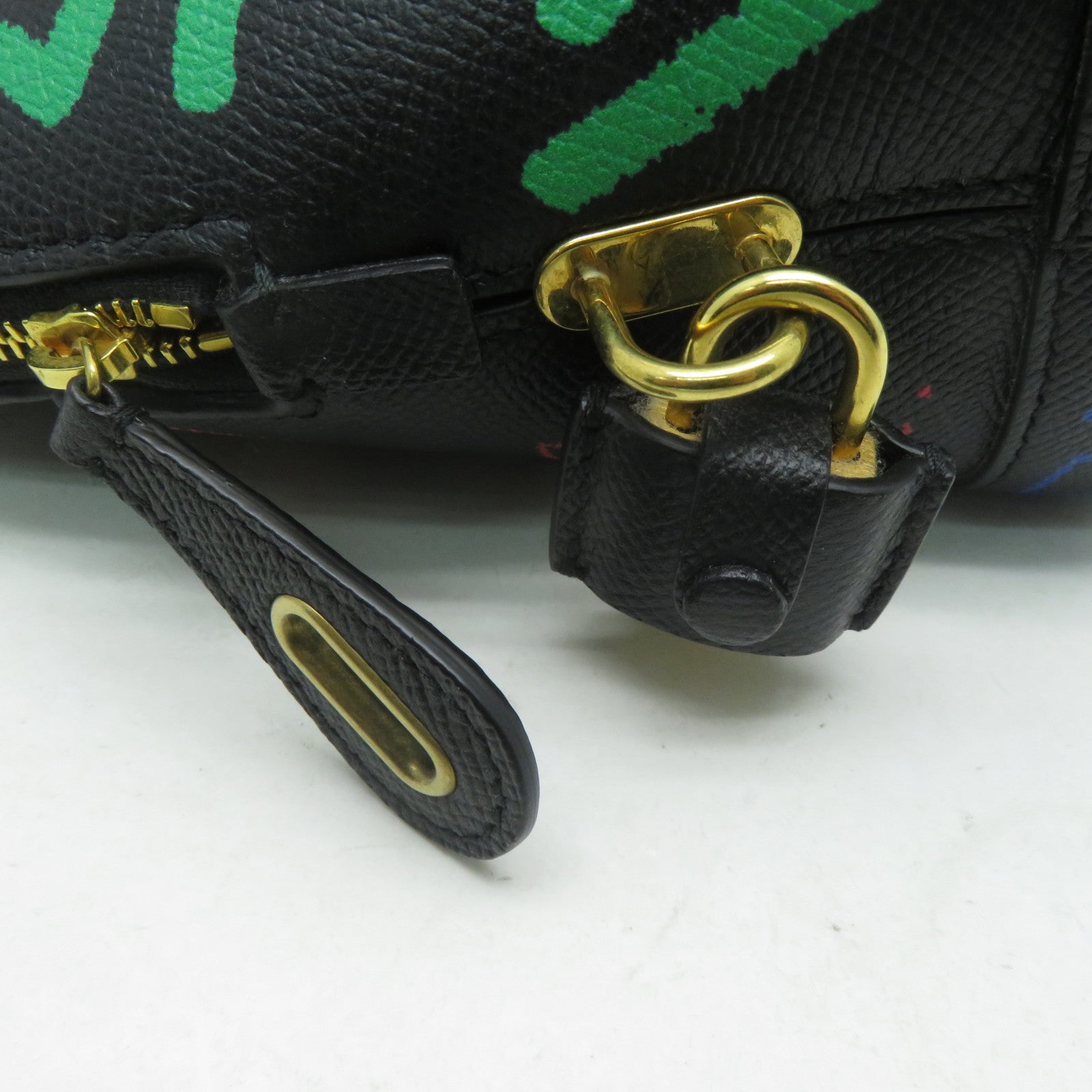 BALENCIAGA 牛皮皮革Graffiti Ville金扣手挽肩背兩用袋黑色