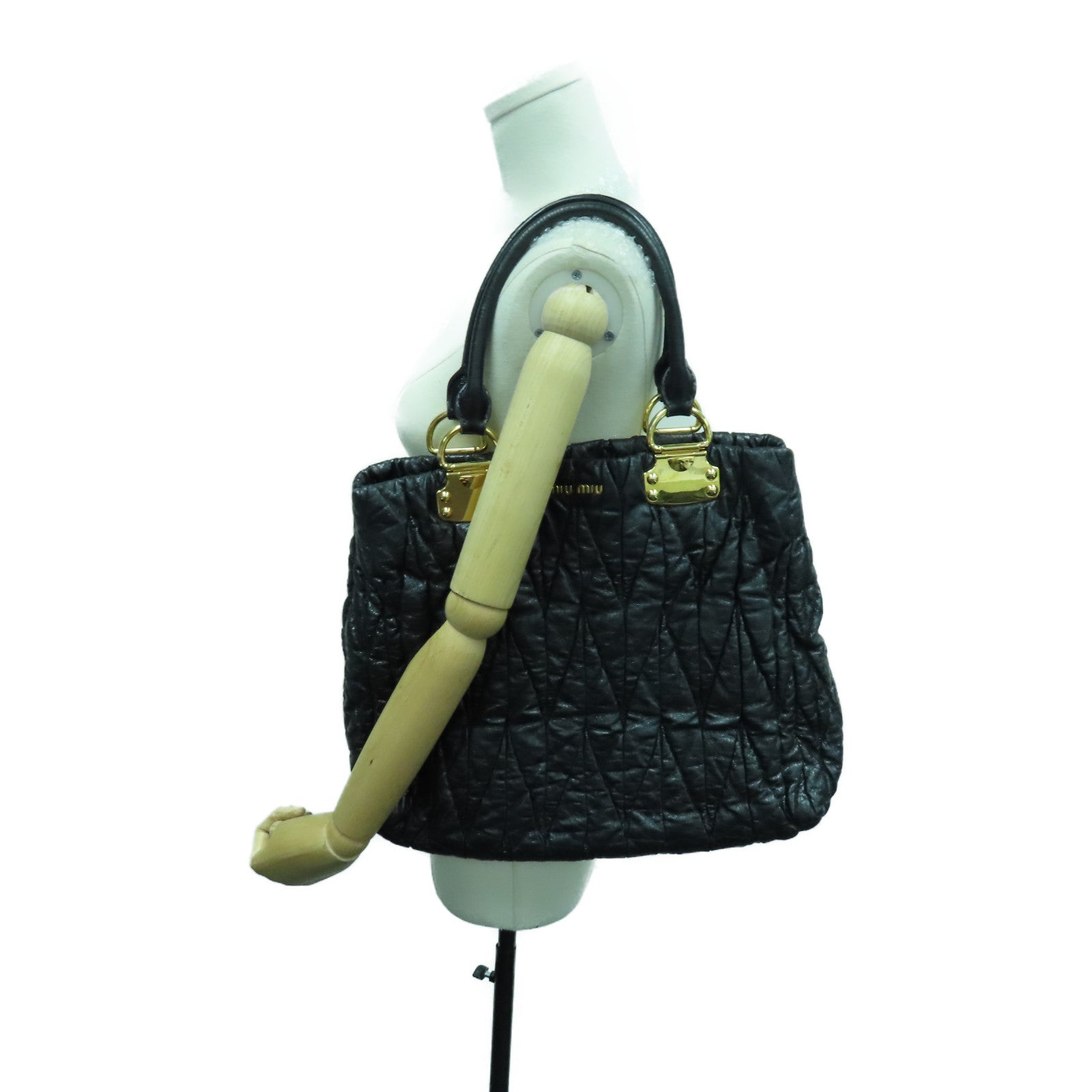 Miu Miu 皮革Handbag金扣手挽袋黑色