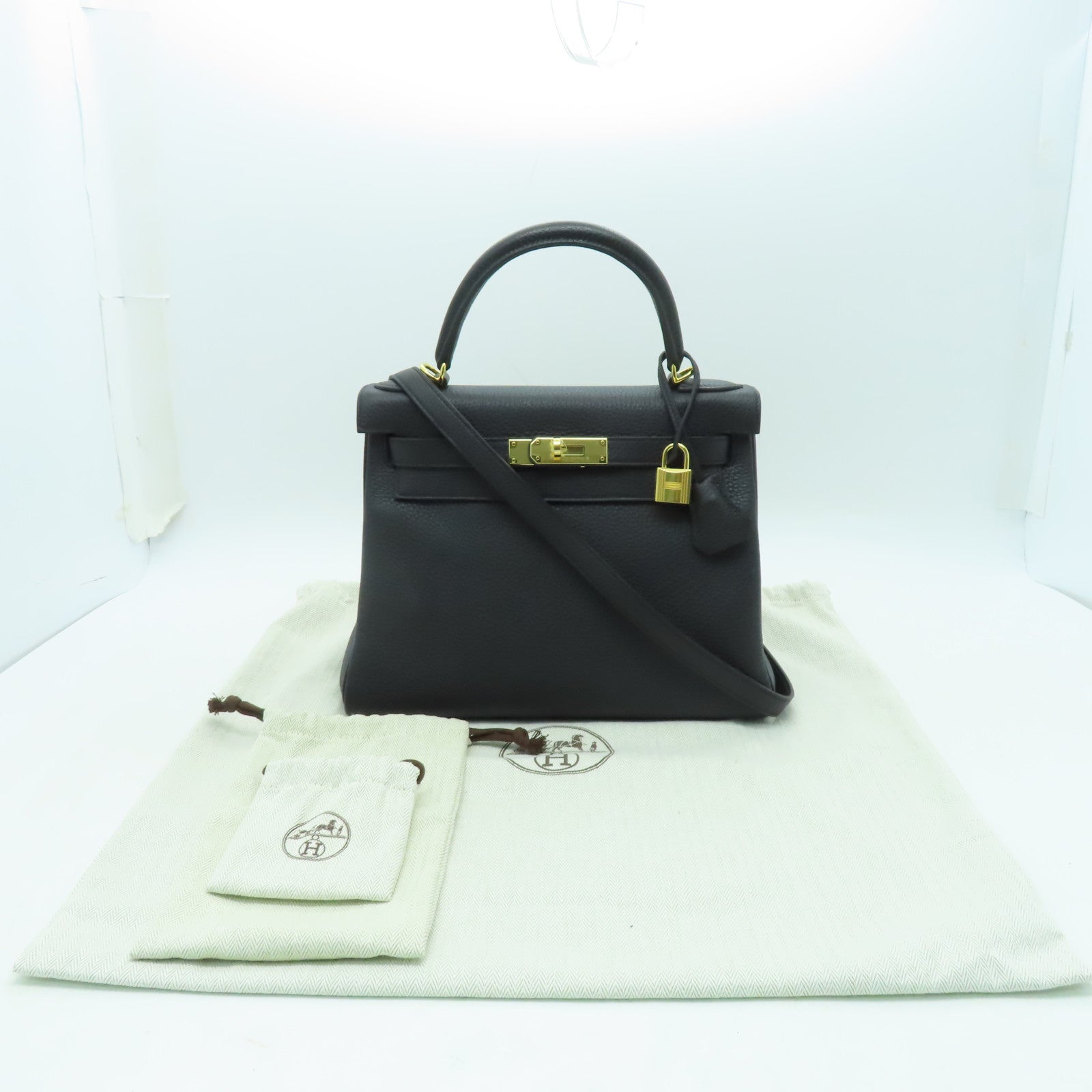 HERMES Togo皮革Kelly 28金扣手挽肩背兩用袋黑色
