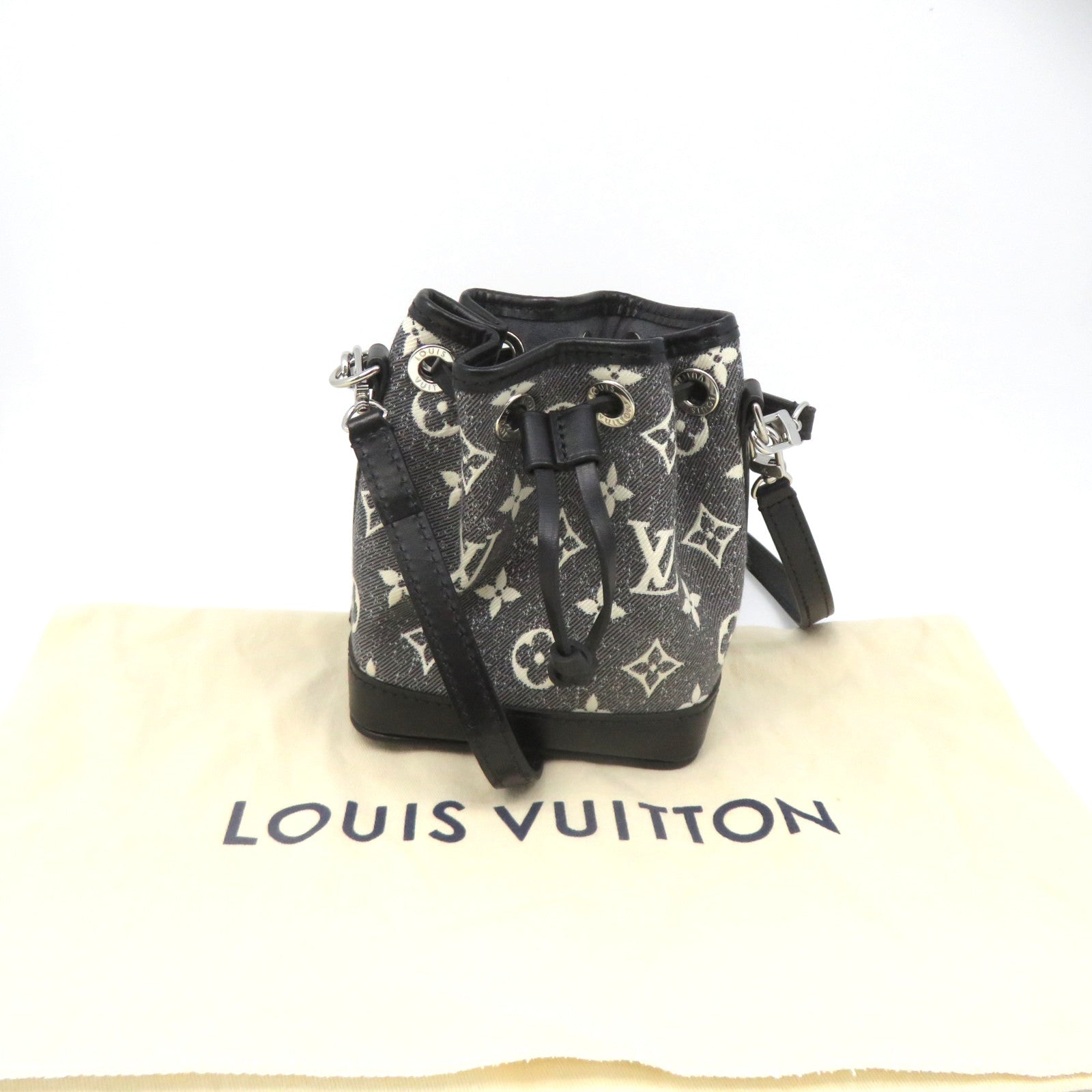LOUIS VUITTON Monogram Jacquard Denim Nano Noe 2Way Shoulder Bag手挽肩背两用袋碳灰色
