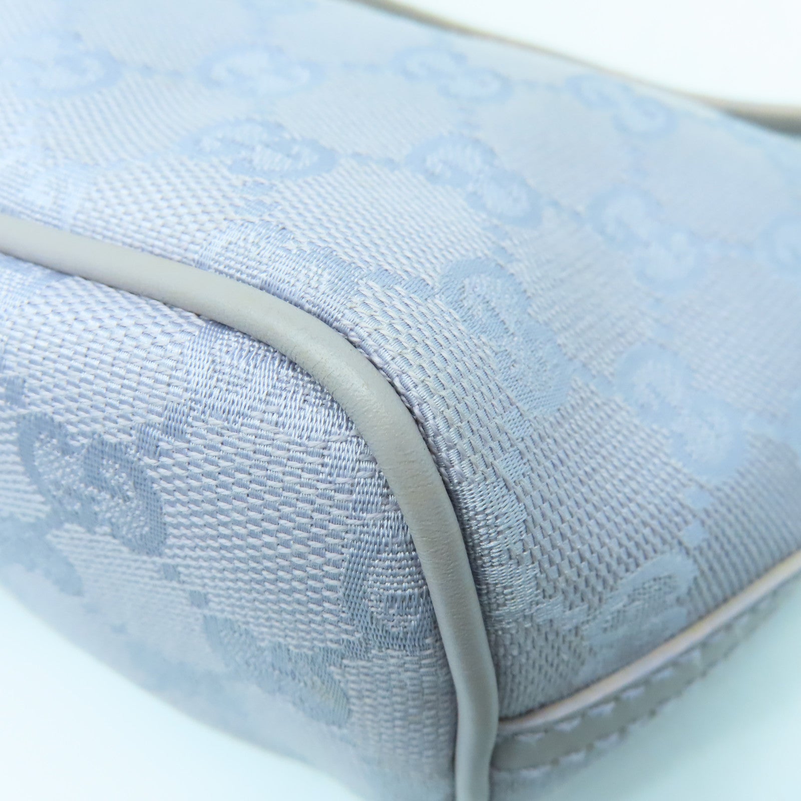 GUCCI 帆布Handbag银扣手挽袋紫色