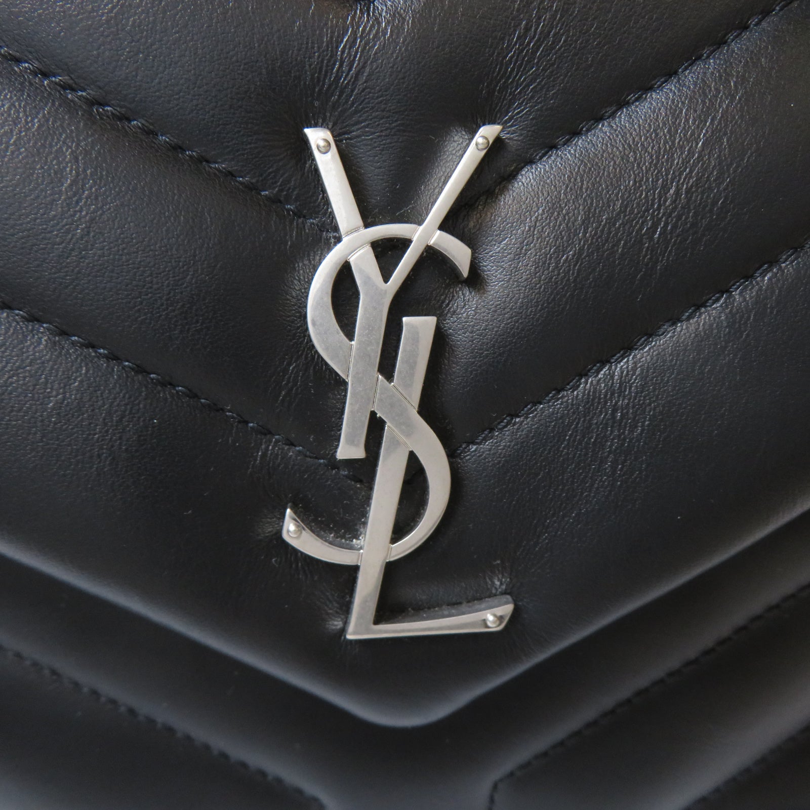 SAINT LAURENT 牛皮皮革Lou Lou Bag銀扣鏈帶肩背袋黑色