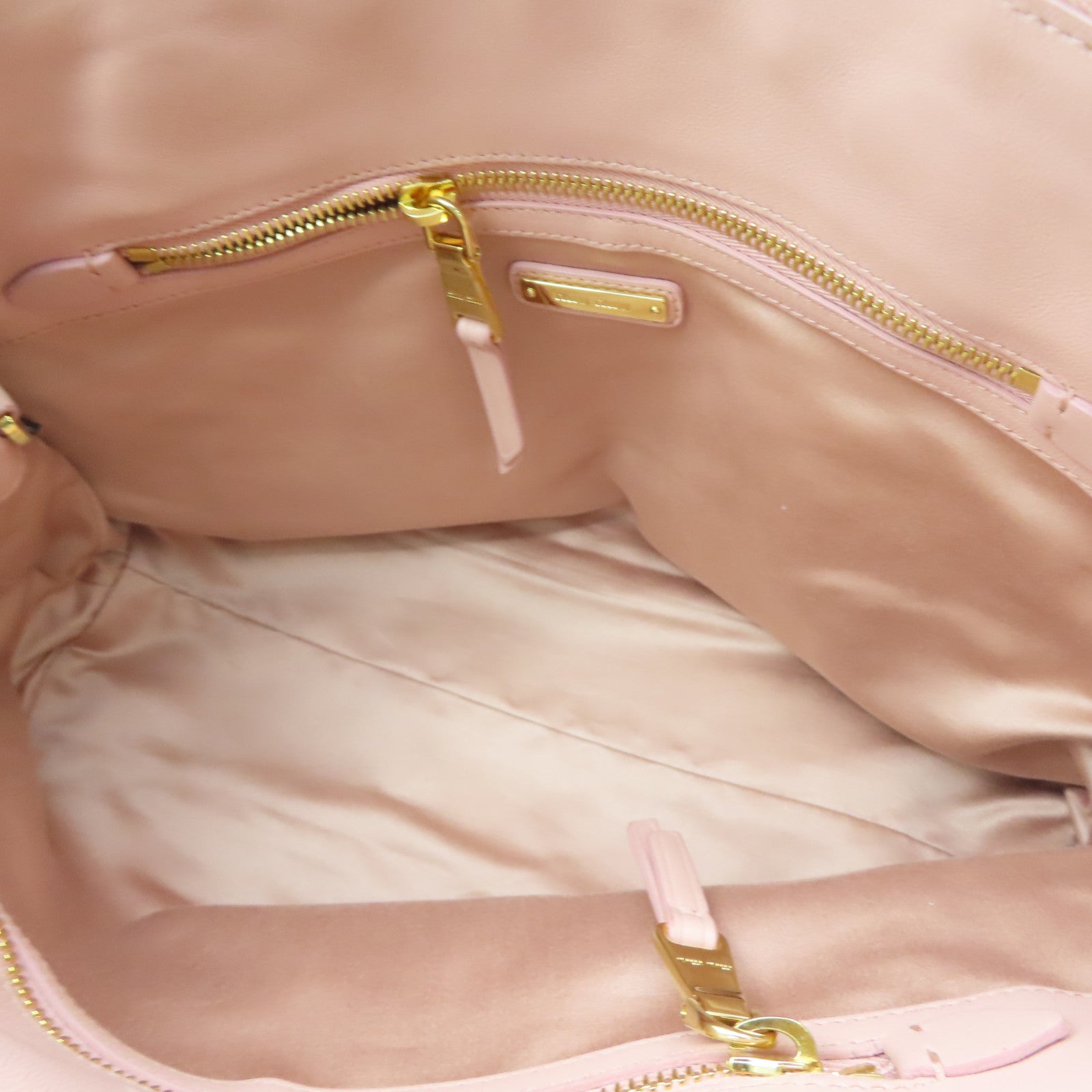 Miu Miu 牛皮皮革2 Way Shoulder金扣手挽肩背兩用袋粉紅色