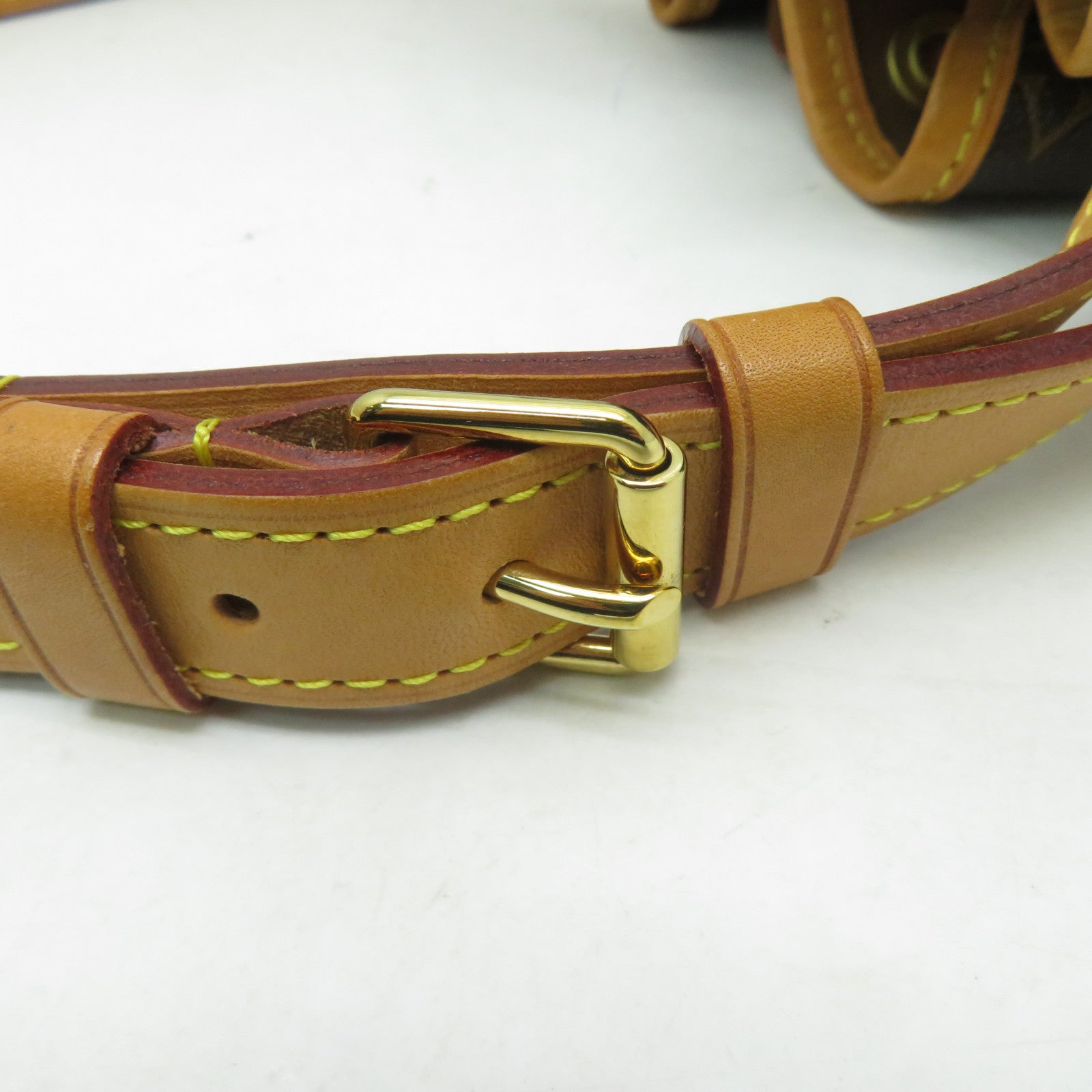 LOUIS VUITTON Monogram Petit Noe金扣肩背袋啡色