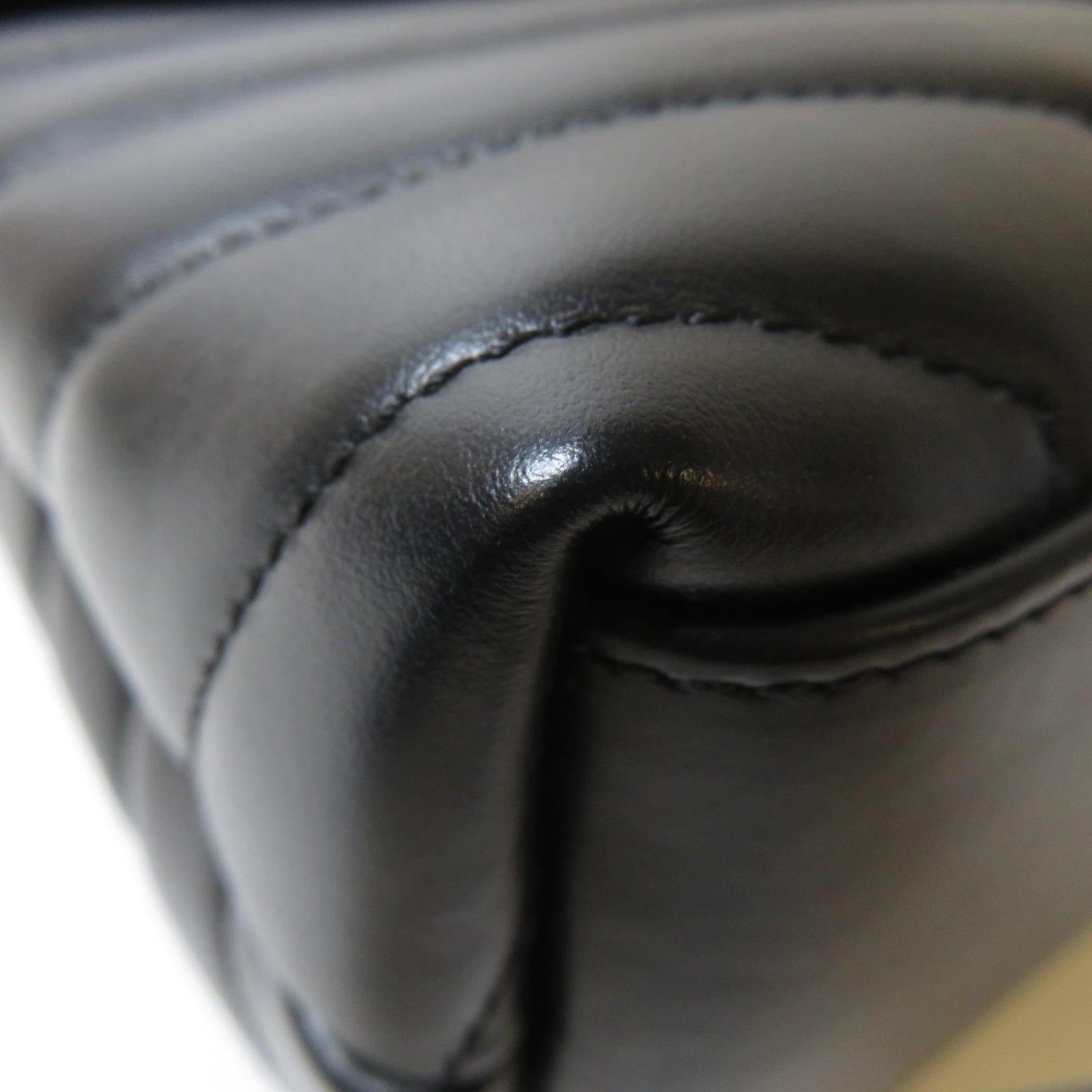 SAINT LAURENT 牛皮皮革Lou Lou Bag銀扣鏈帶肩背袋黑色