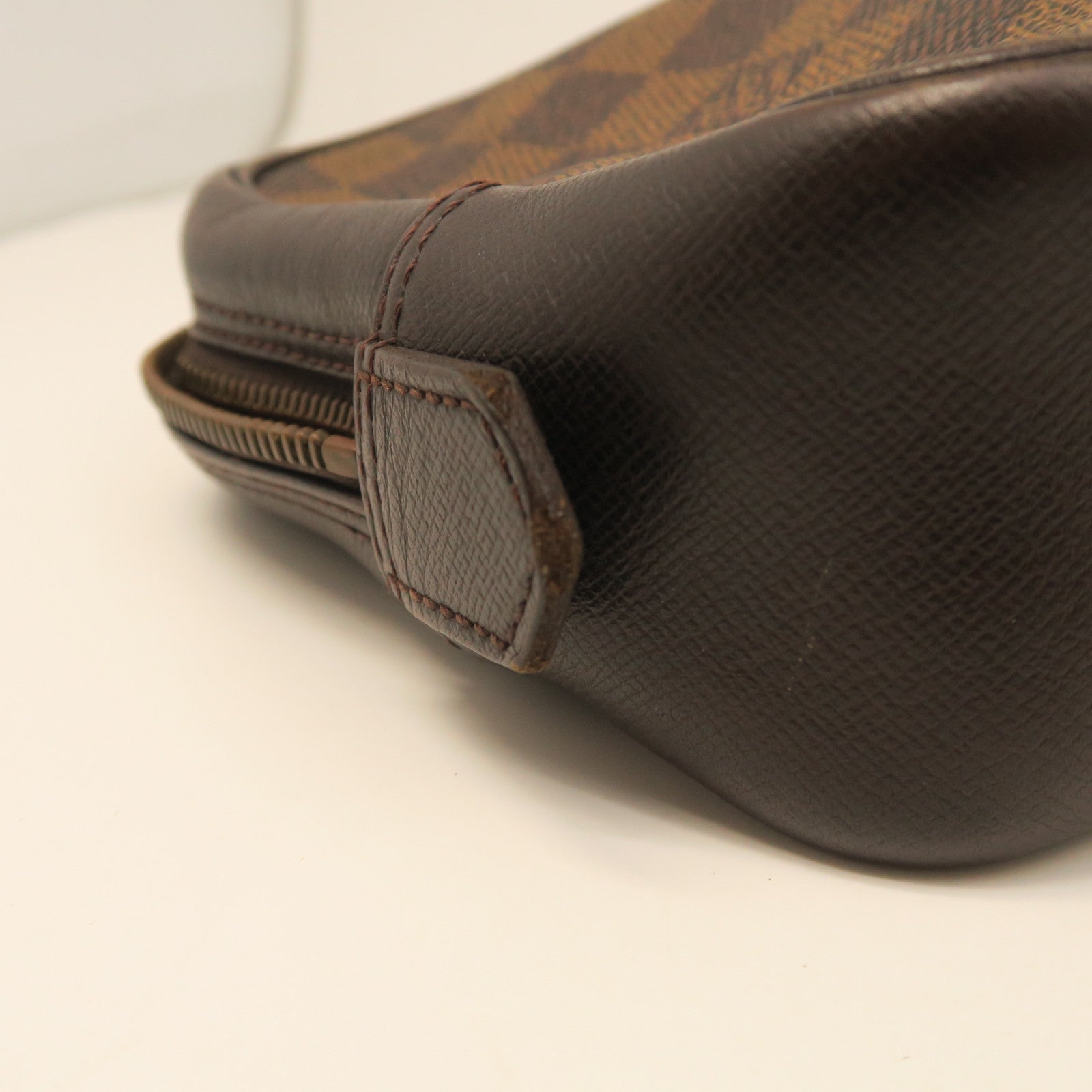 LOUIS VUITTON Damier Trousse Toilette Gold Buckle Handbag Brown