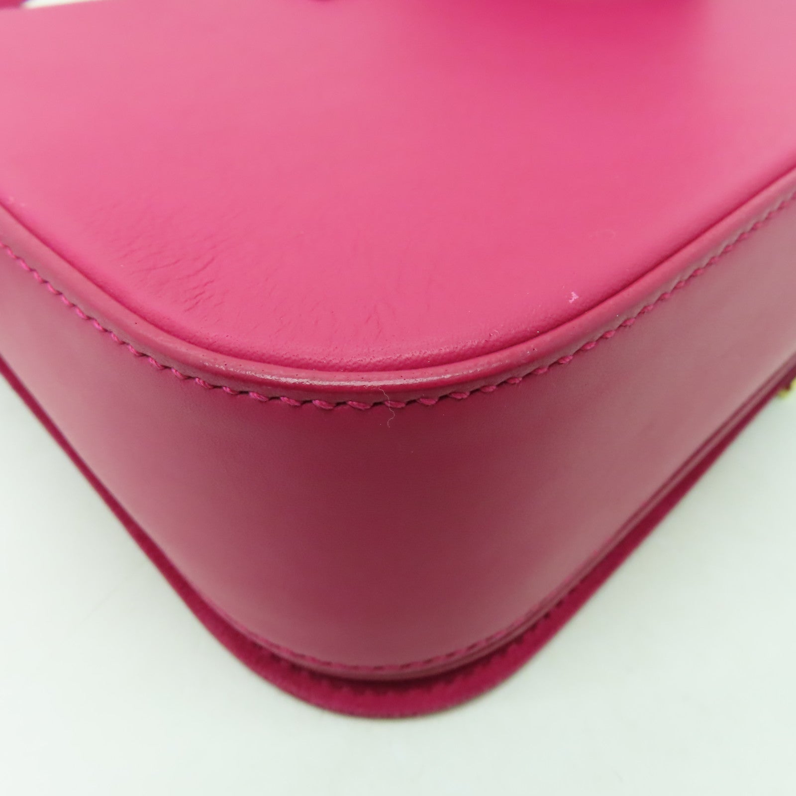 SAINT LAURENT 牛皮皮革Classic Y金扣肩背袋粉紅色