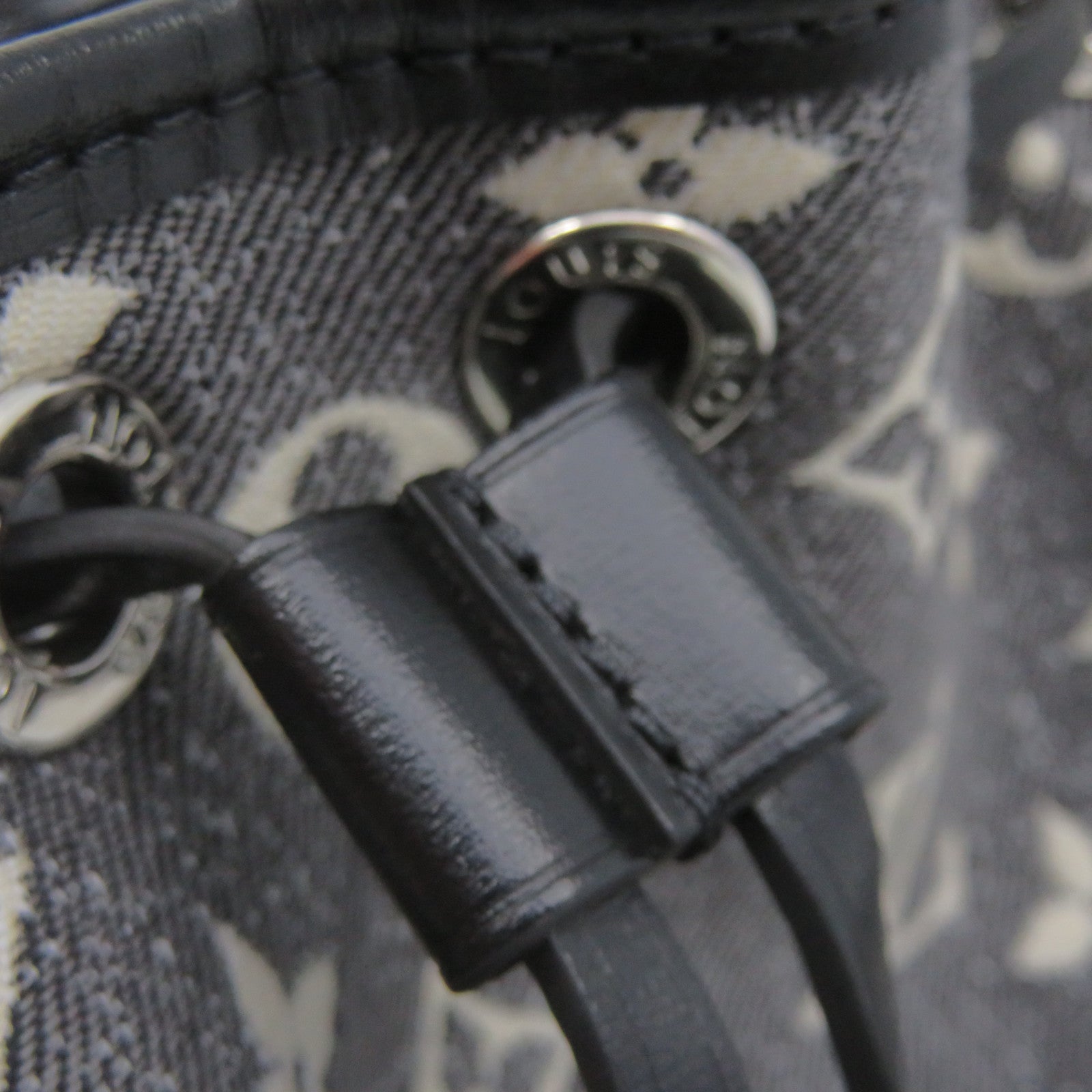 LOUIS VUITTON Monogram Jacquard Denim Nano Noe 2Way Shoulder Bag手挽肩背两用袋碳灰色