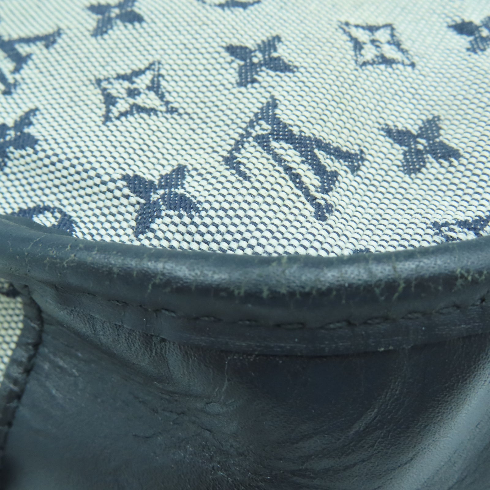 LOUIS VUITTON Monogram mini Berangere金扣肩背袋藍色/米色