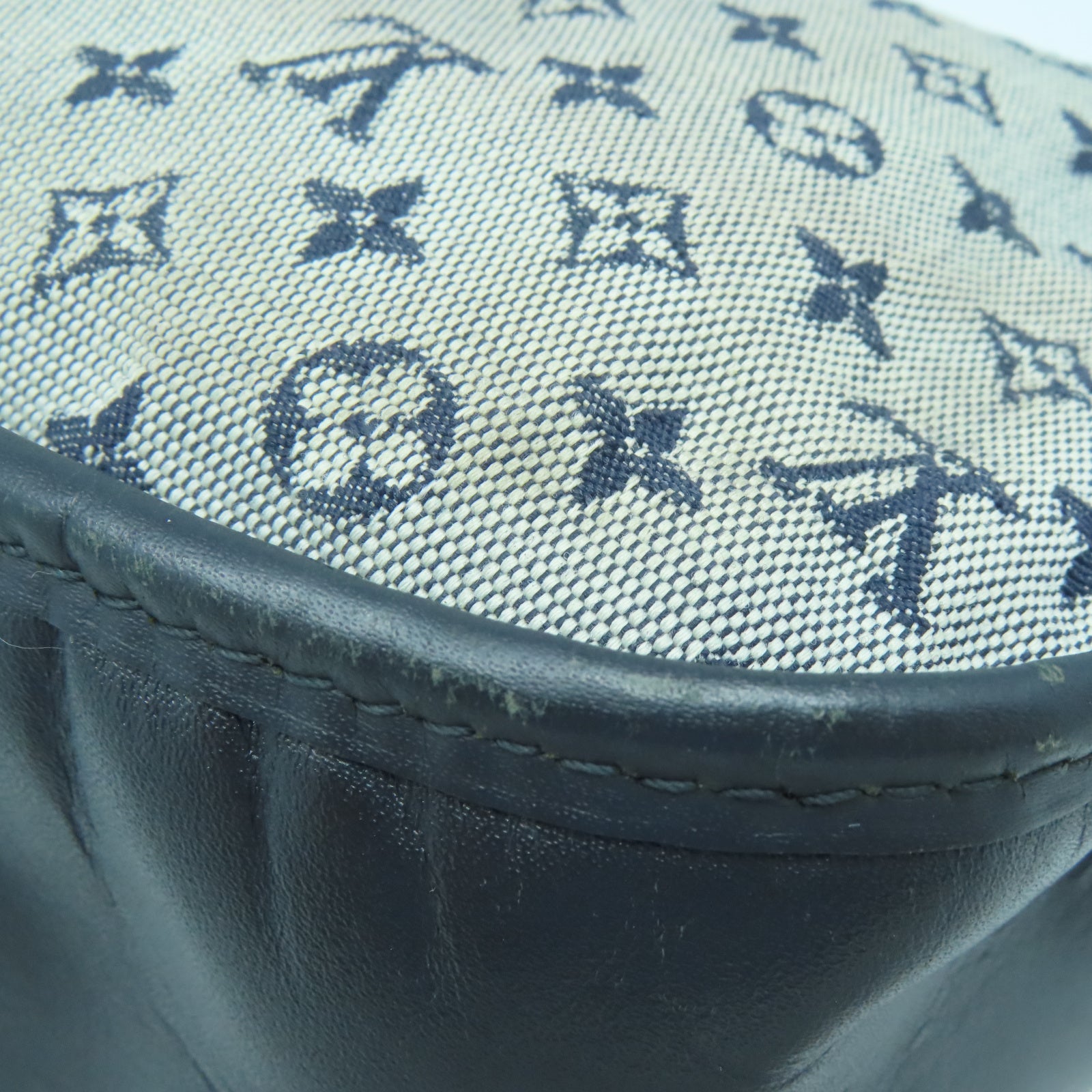 LOUIS VUITTON Monogram mini Berangere金扣肩背袋藍色/米色