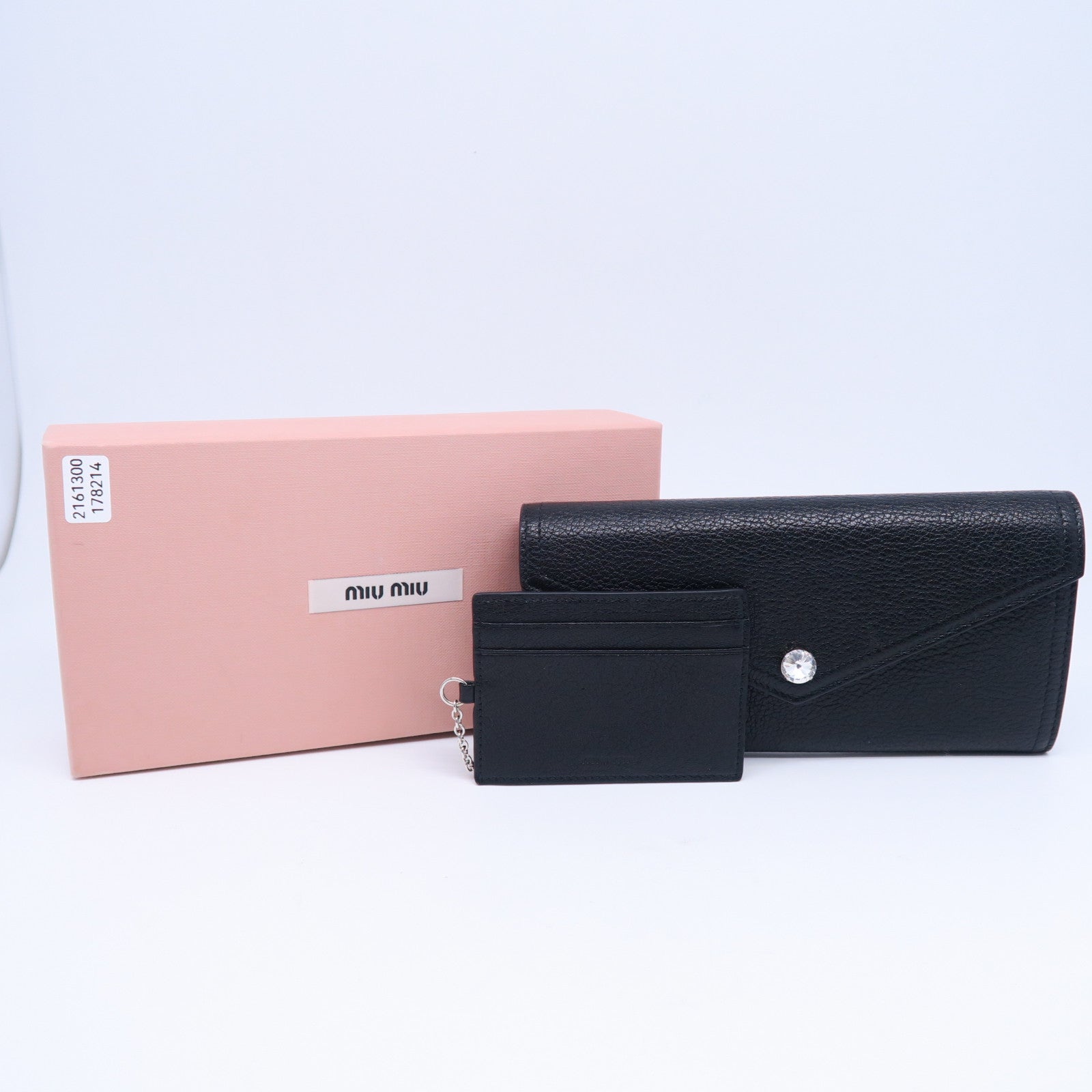 Miu Miu 牛皮皮革Long Wallet銀扣長錢包黑色