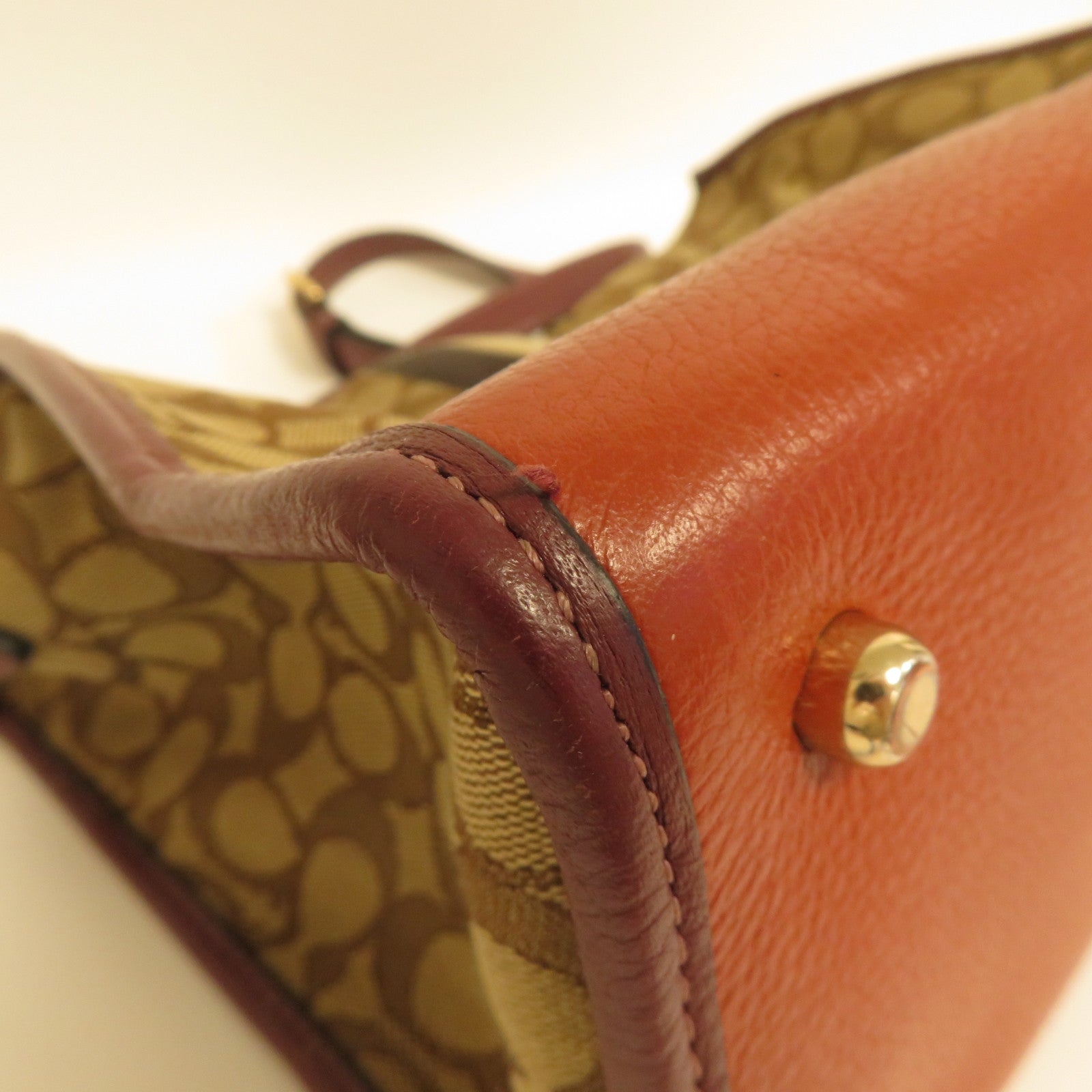 COACH 帆布Shoulder Bag金扣肩背袋啡色/紅色