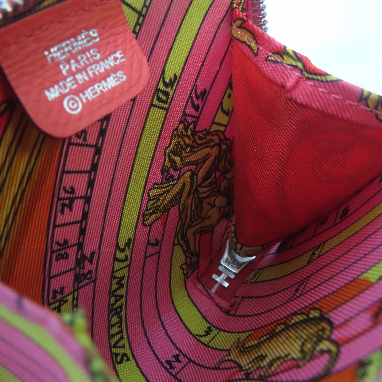 HERMES Epsom皮革Silk'in Coin Purse銀扣零錢包牡丹紅色