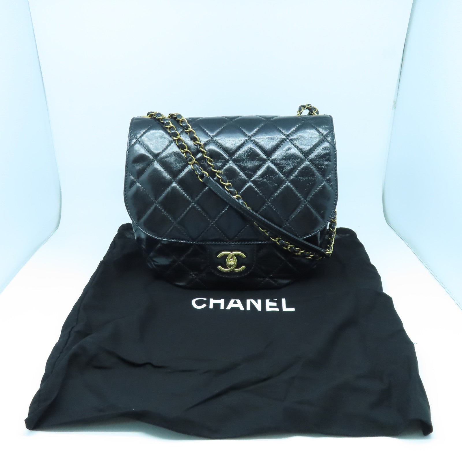 CHANEL 菱格牛皮皮革Chain Shoulder金扣鏈帶肩背袋黑色