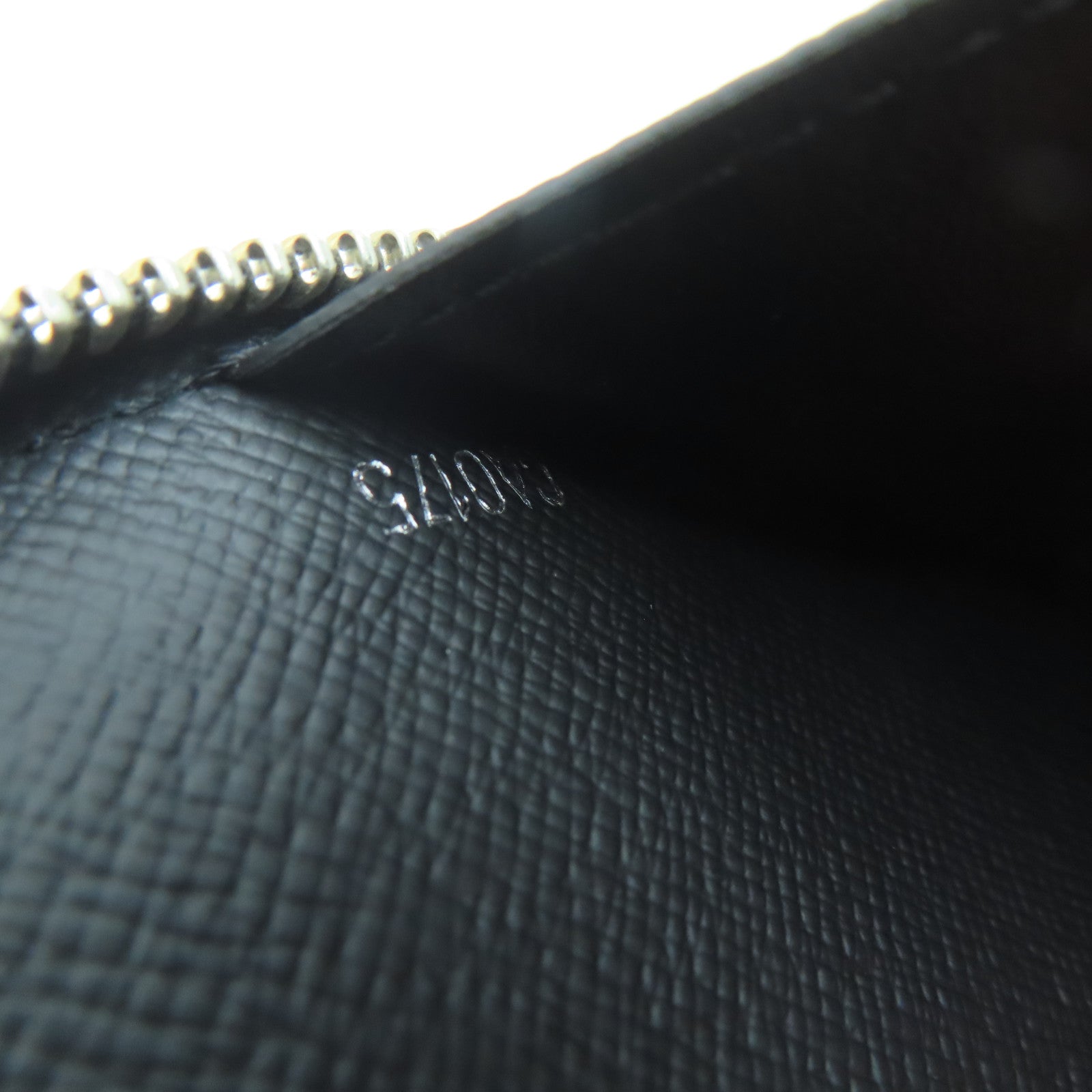LOUIS VUITTON Epi Zipper Wallet银扣长钱包黑色