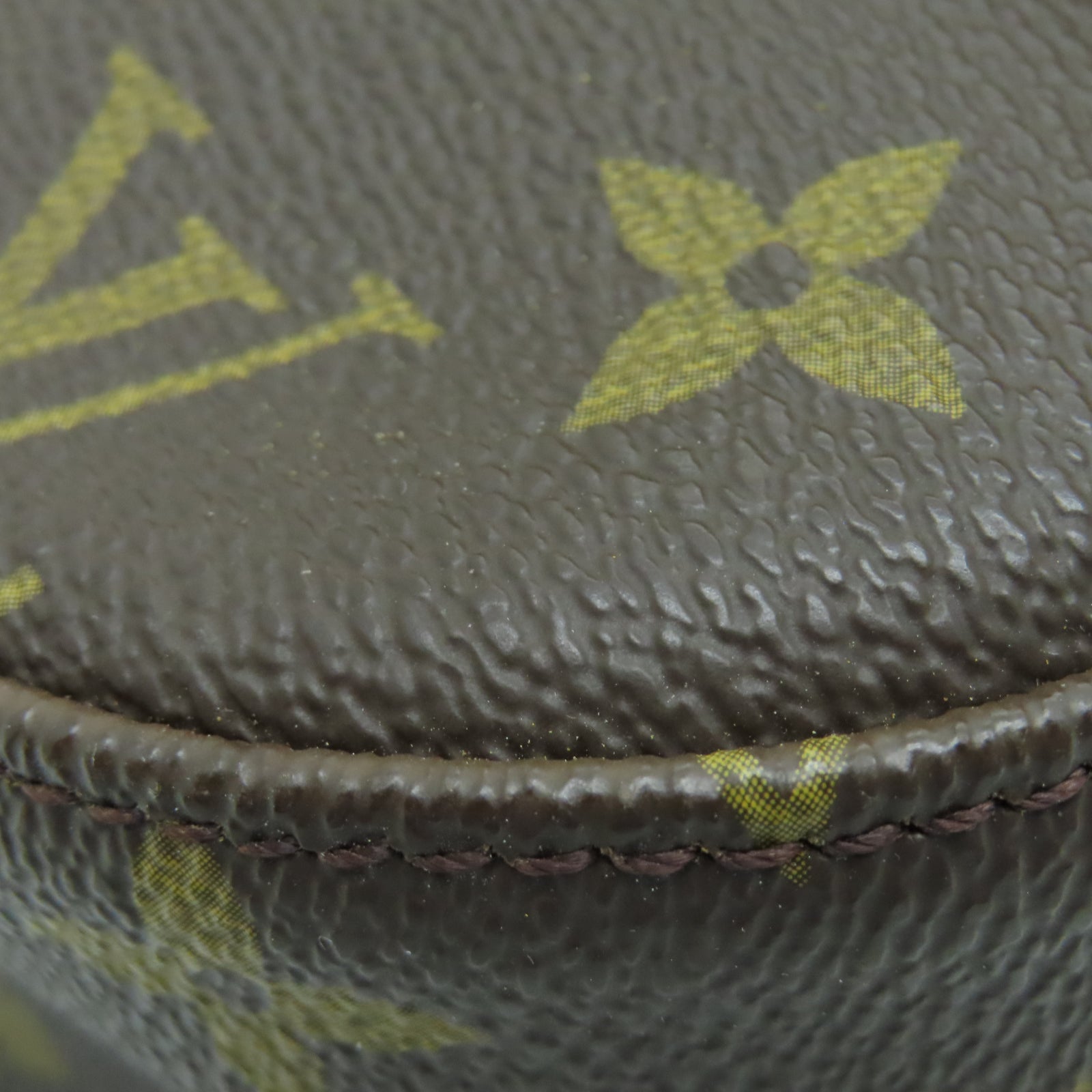 LOUIS VUITTON Monogram Saint Cloud Gold Buckle Shoulder Bag Brown