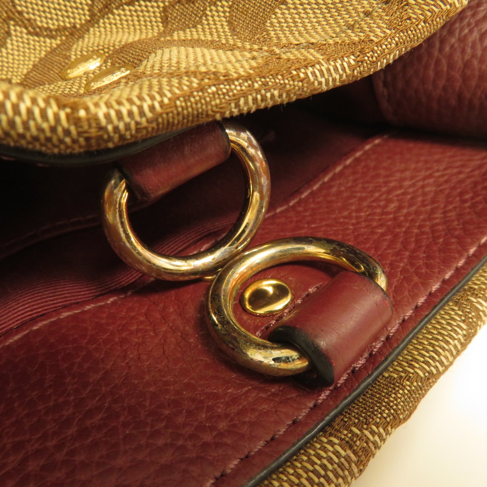 COACH 帆布Shoulder Bag金扣肩背袋啡色/紅色