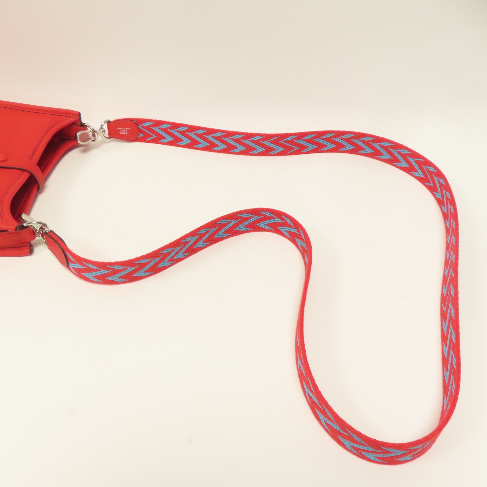 HERMES Clemence皮革Evelyne TPM銀扣肩背袋紅色