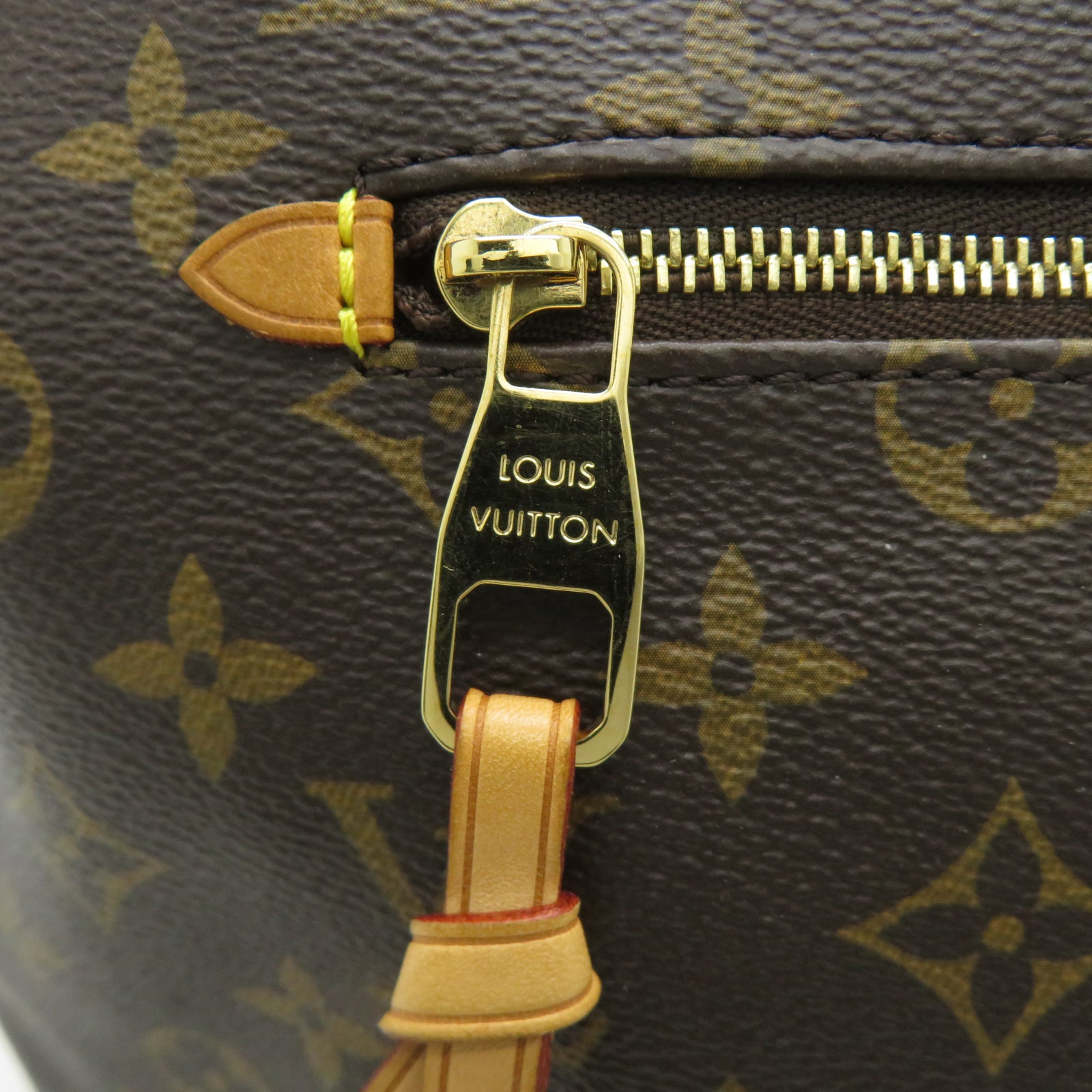 LOUIS VUITTON Monogram Iema MM金扣肩背袋啡色