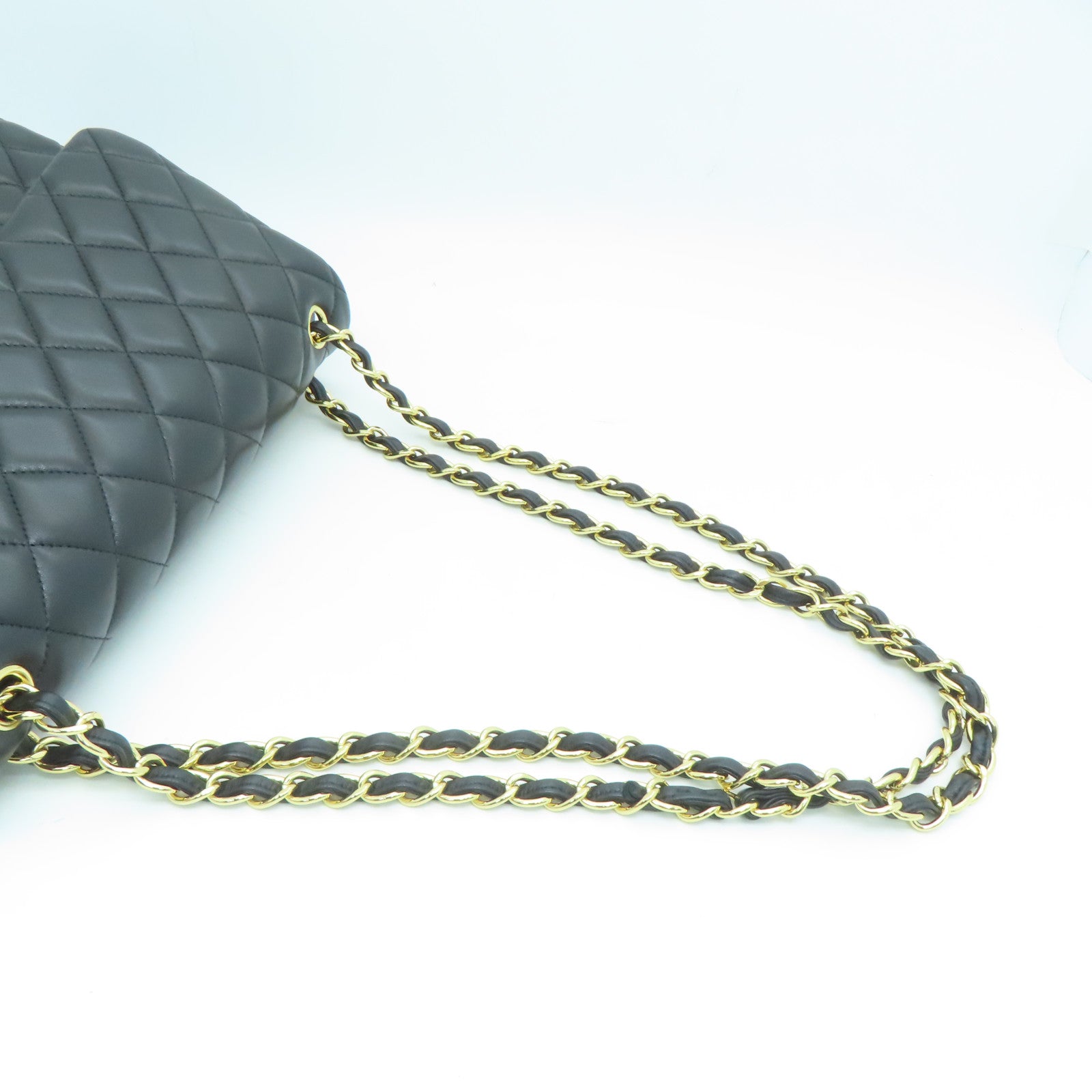 CHANEL 菱格羊皮皮革Classic Jumbo金扣肩背袋黑色