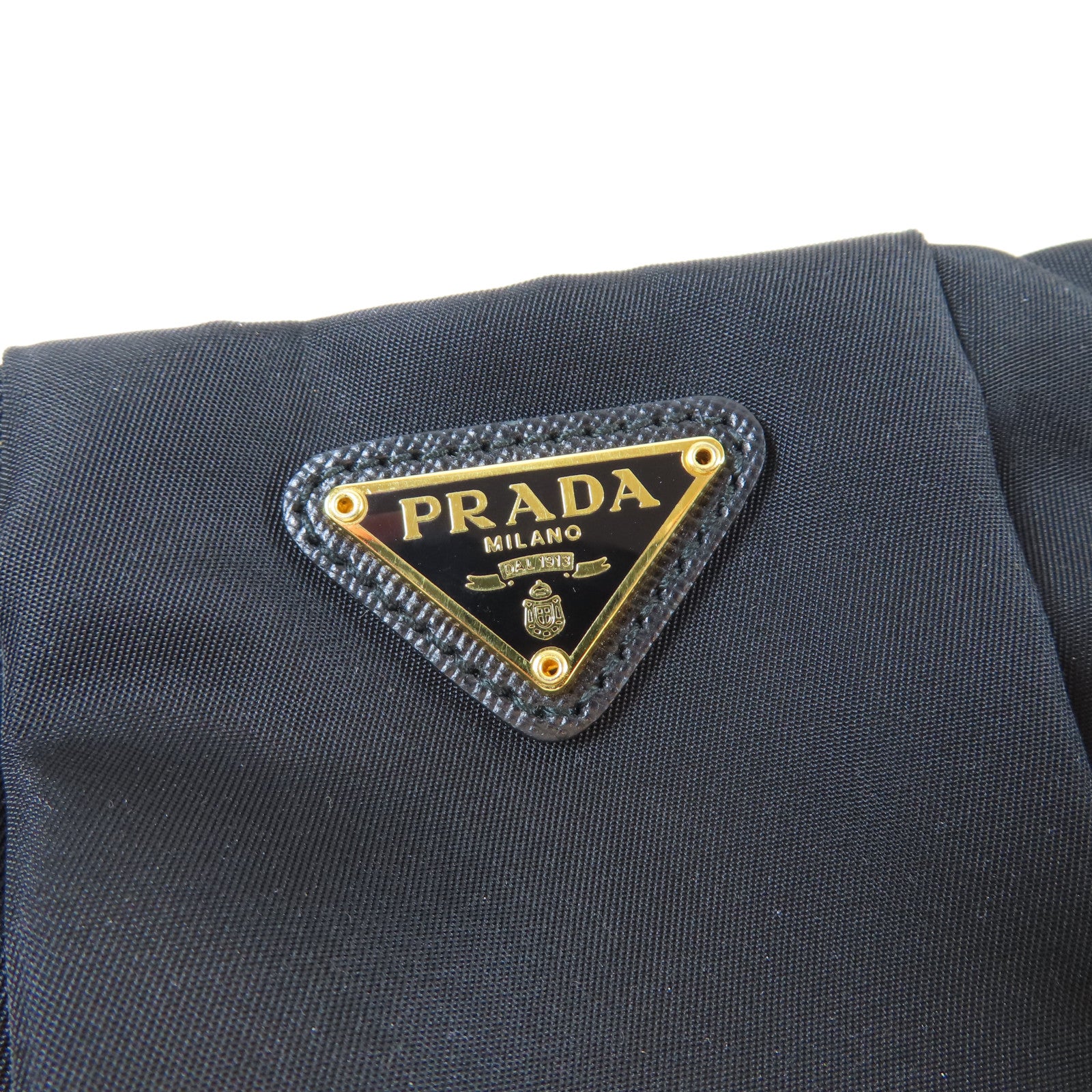 PRADA 尼龍Pouch金扣小袋黑色