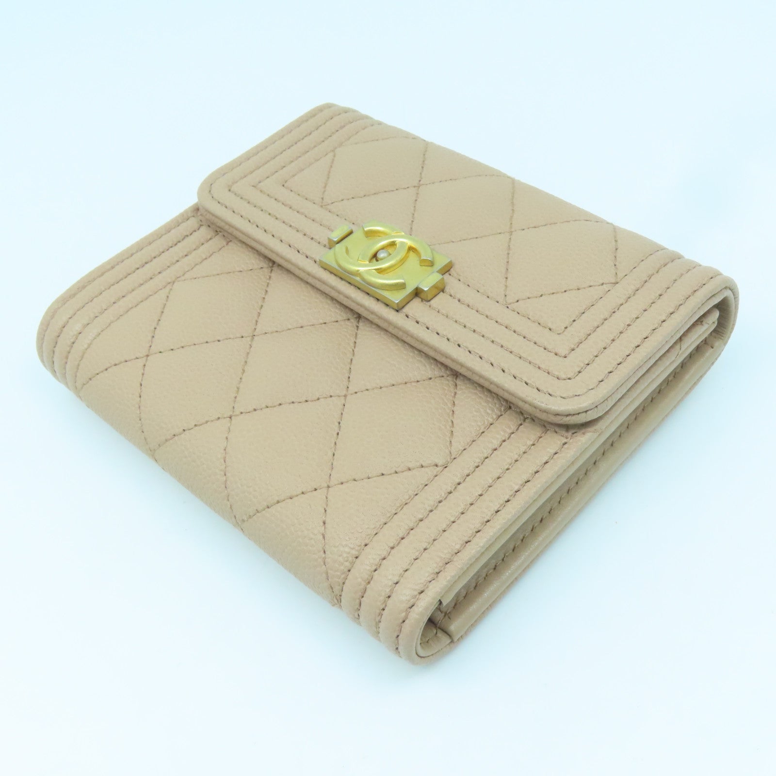 CHANEL Diamond Caviar Leather Wallet Gold Buckle Wallet Beige