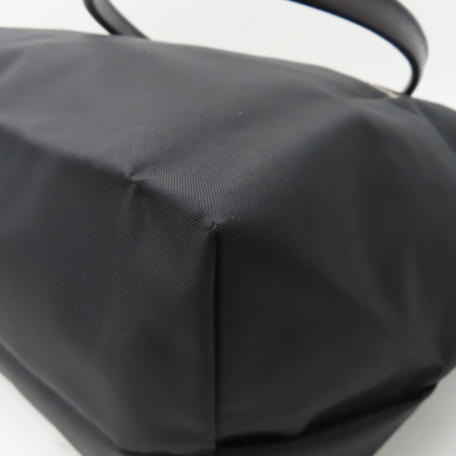 Longchamp 尼龍Shoulder Bag銀扣肩背袋黑色/米色