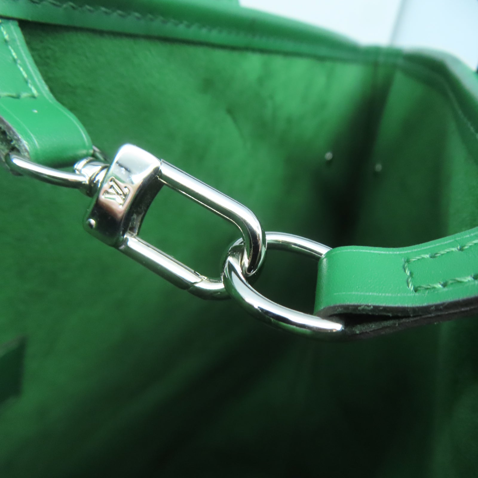 LOUIS VUITTON Epi Neverfull MM銀扣手挽袋綠色