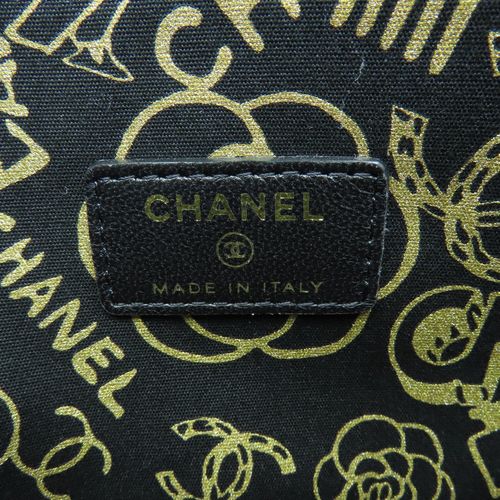 CHANEL 菱格羊皮皮革Chain Shoulder Bag金扣链带肩背袋黑色