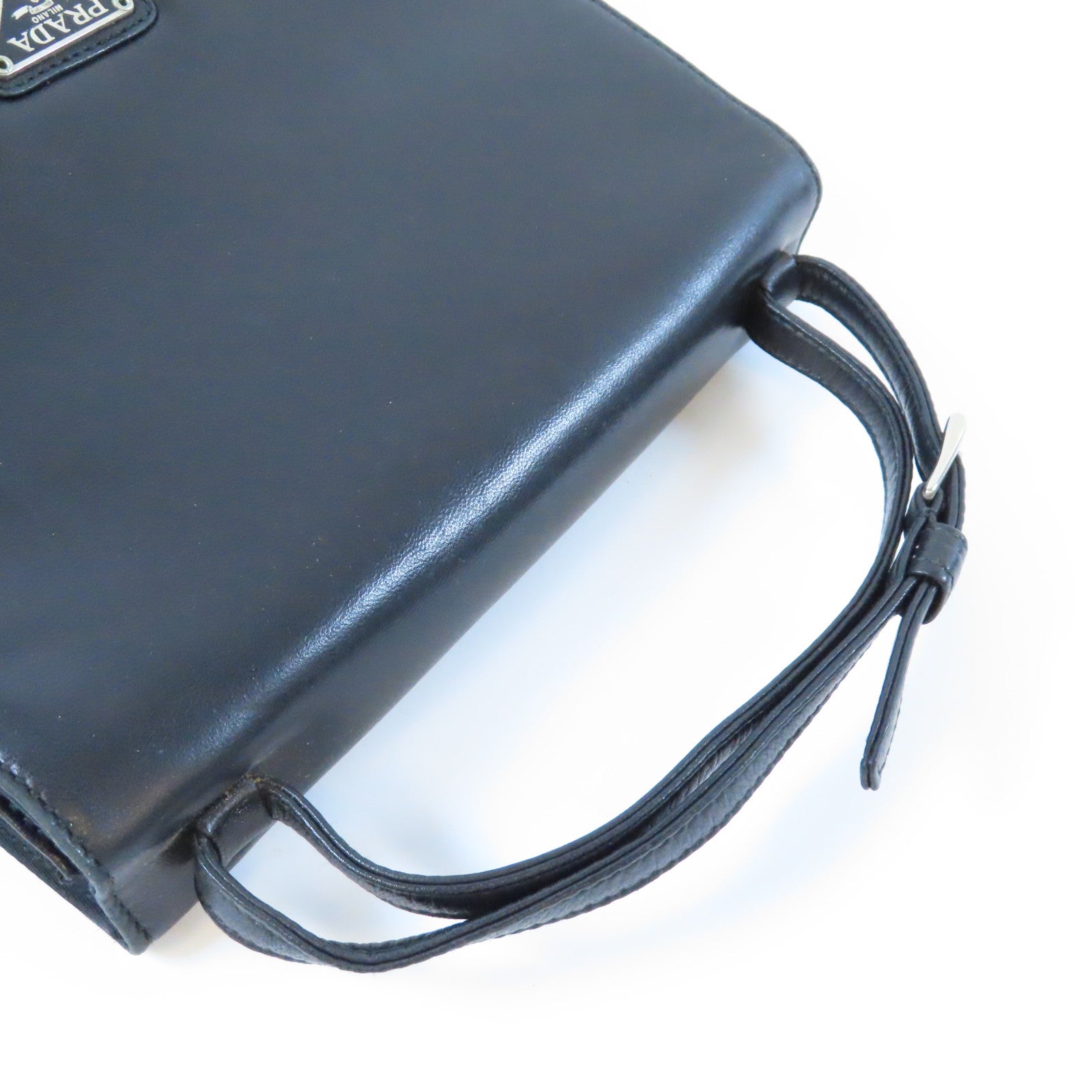 PRADA 牛皮皮革Handbag銀扣手挽袋黑色