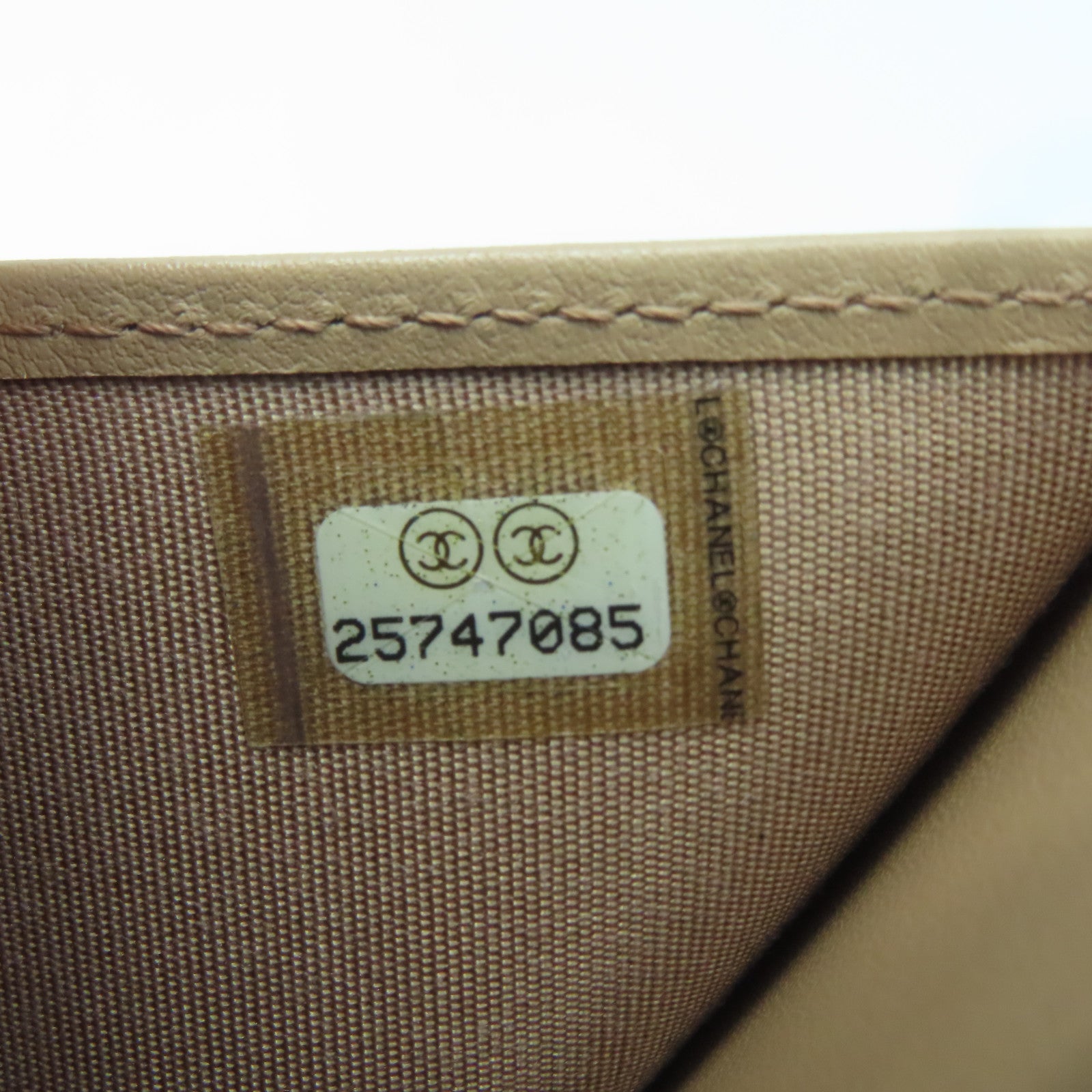 CHANEL Diamond Caviar Leather Wallet Gold Buckle Wallet Beige
