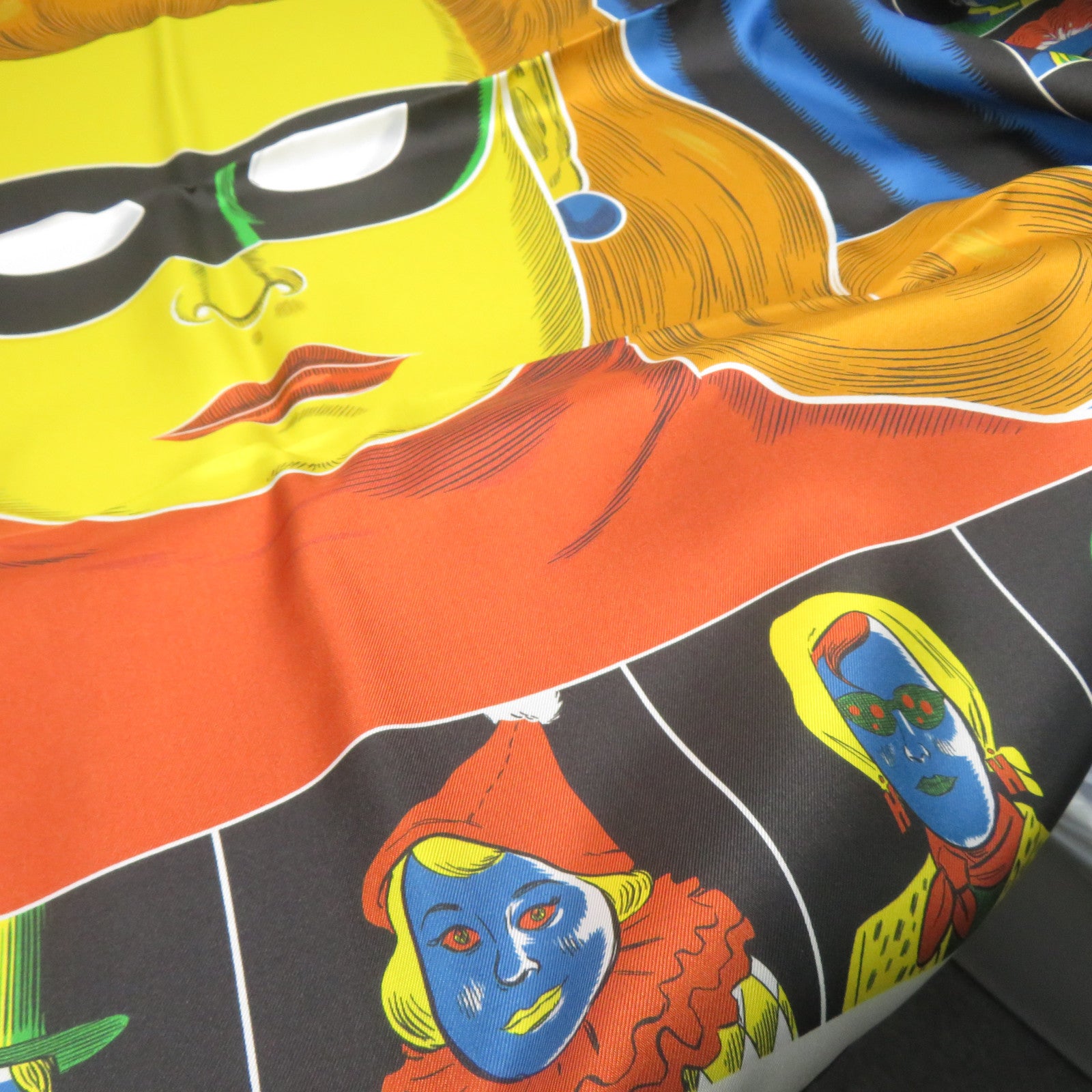 HERMES 絲質Scarf絲巾多色