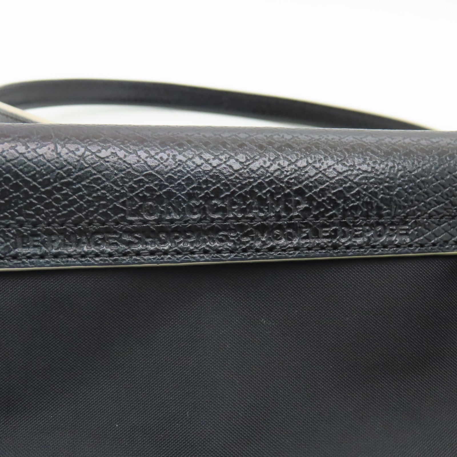 Longchamp 尼龍Shoulder Bag銀扣肩背袋黑色/米色