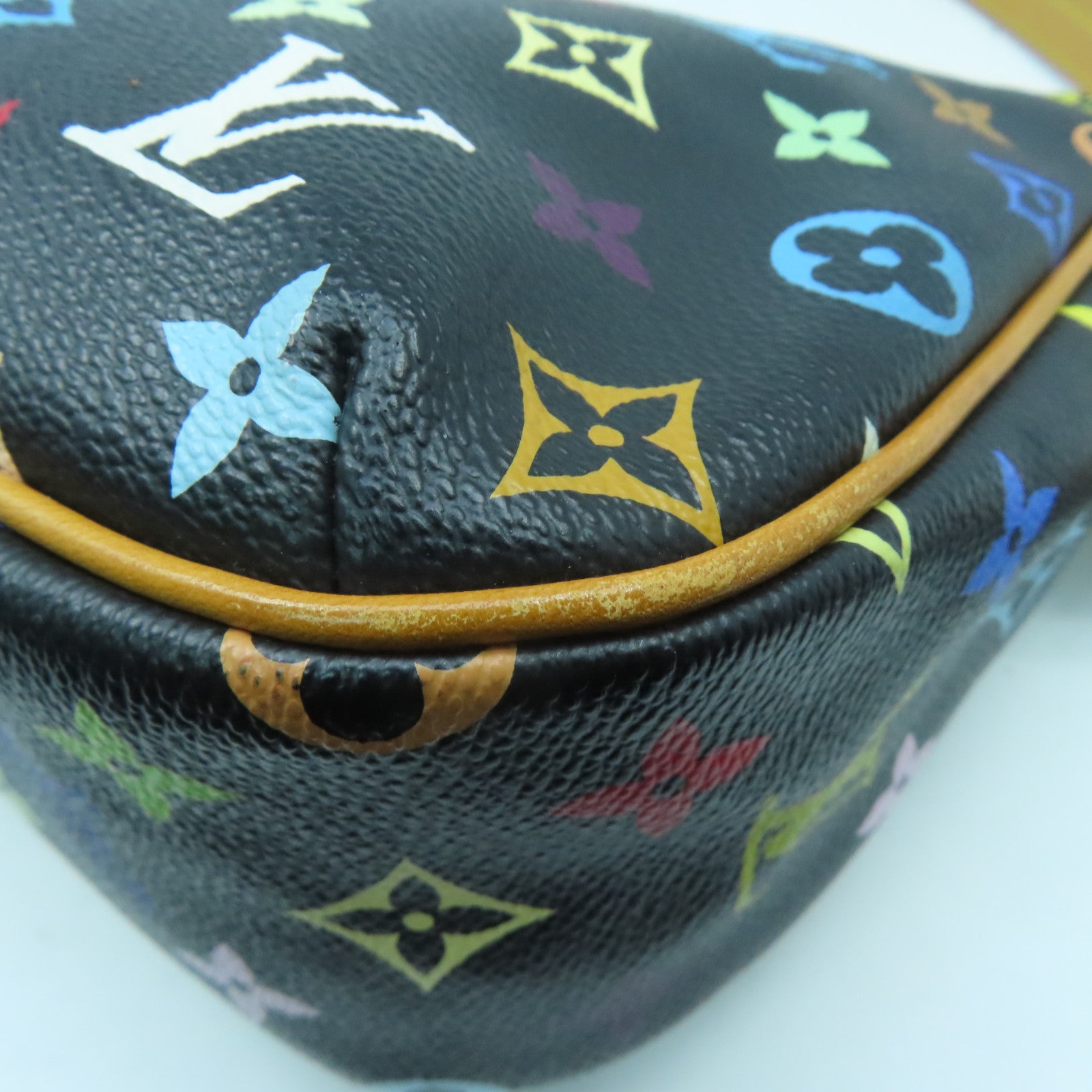LOUIS VUITTON Monogram Multicolore Lodge PM金扣肩背袋黑色/彩色