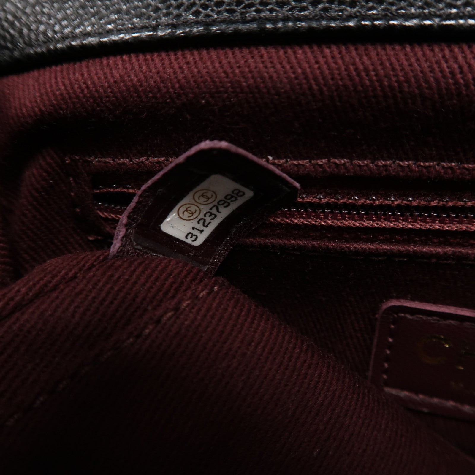 CHANEL 菱格Caviar皮革Business Affinity Bag金扣手挽肩背兩用袋黑色