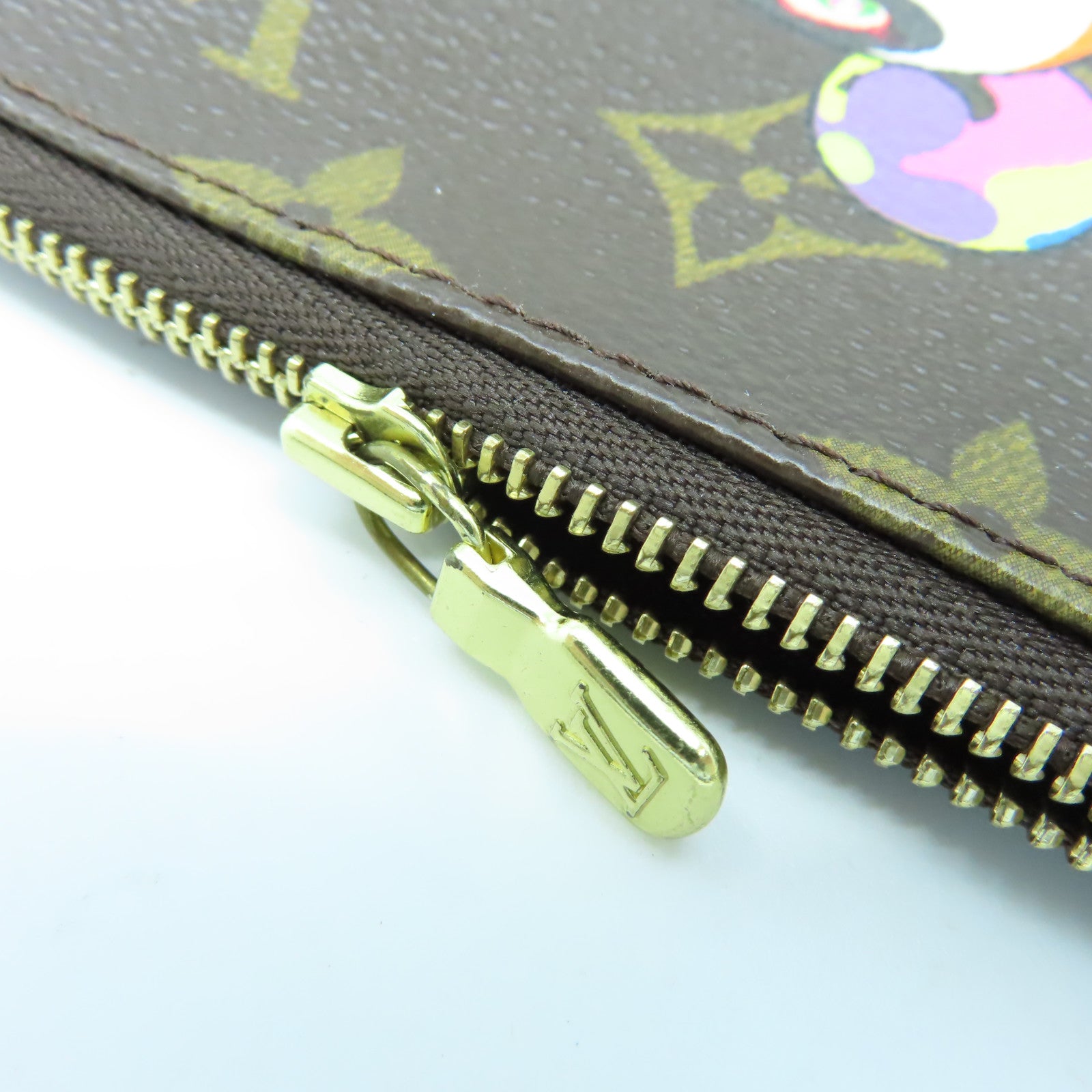 LOUIS VUITTON Monogram Pochette Accessories金扣手拿包棕色