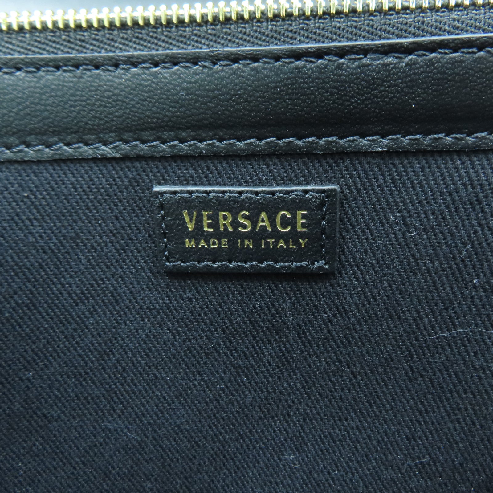 VERSACE 牛皮皮革Wallet On Chain金扣鏈帶肩背袋黑色